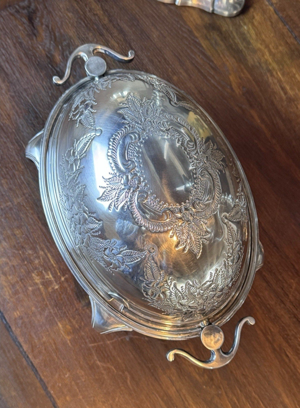 Roll Top Server Silverplate Repoussé English Floral Queen Anne Legs Covered Dish