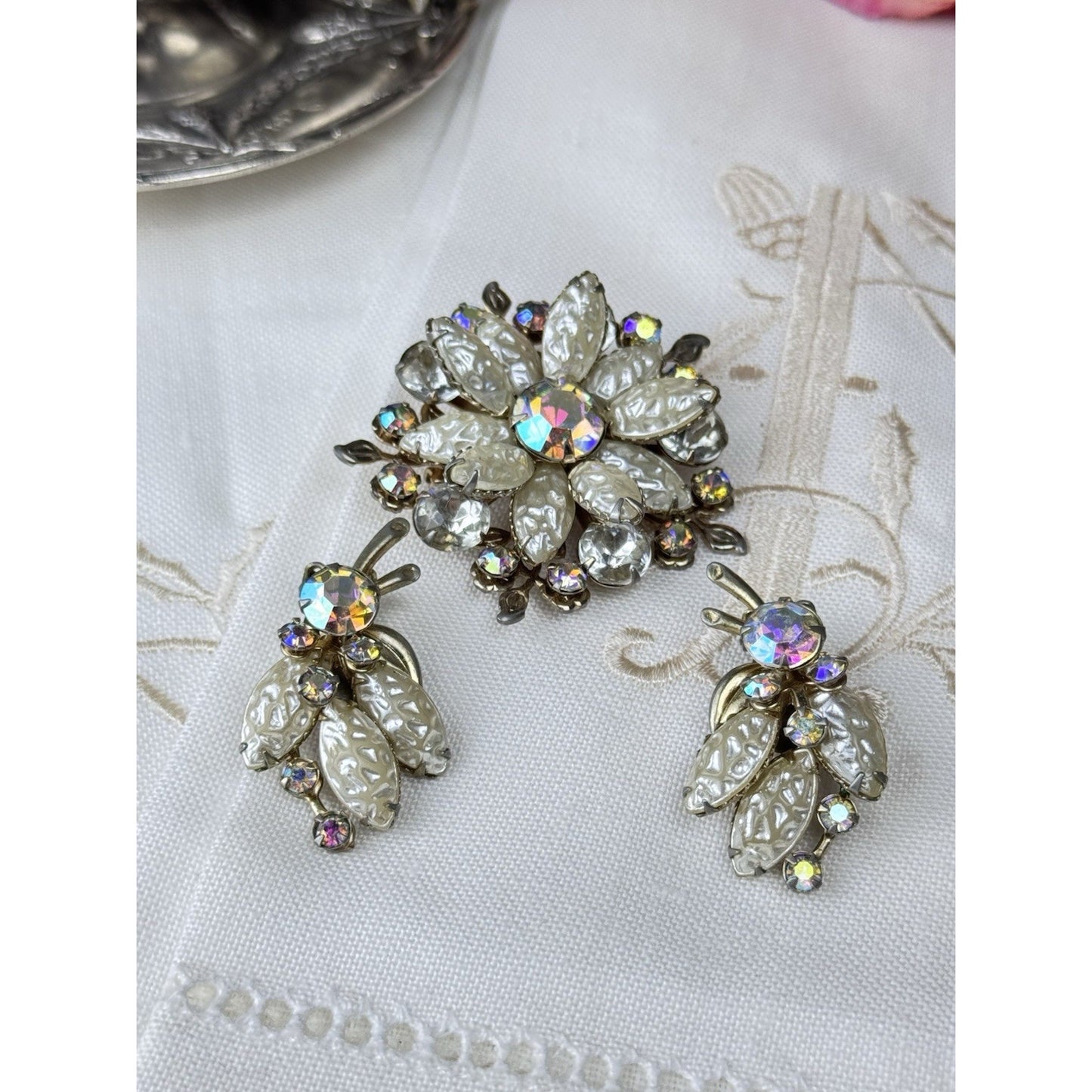 Brooch Clip Earrings Demi Parure Set Vintage Faux Pearl AB Rhinestone Floral