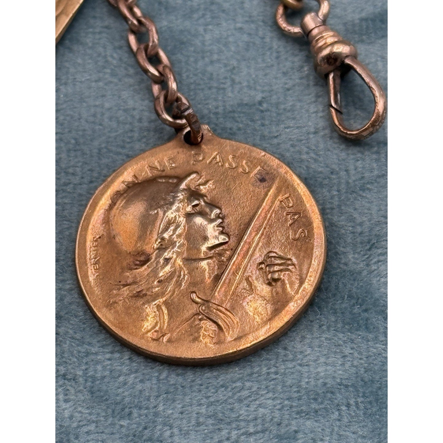 Antique Pocket Watch Chain Verdun Medal WWI 1916 France Exonumia T Bar 14.5”