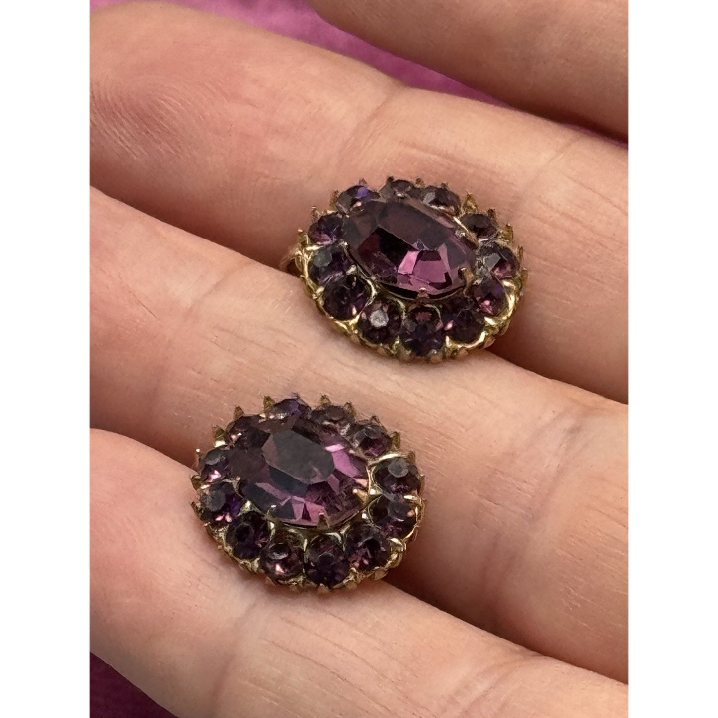 Vintage Earrings Purple Rhinestone Screw Back Goldtone Cluster .75” x .5”