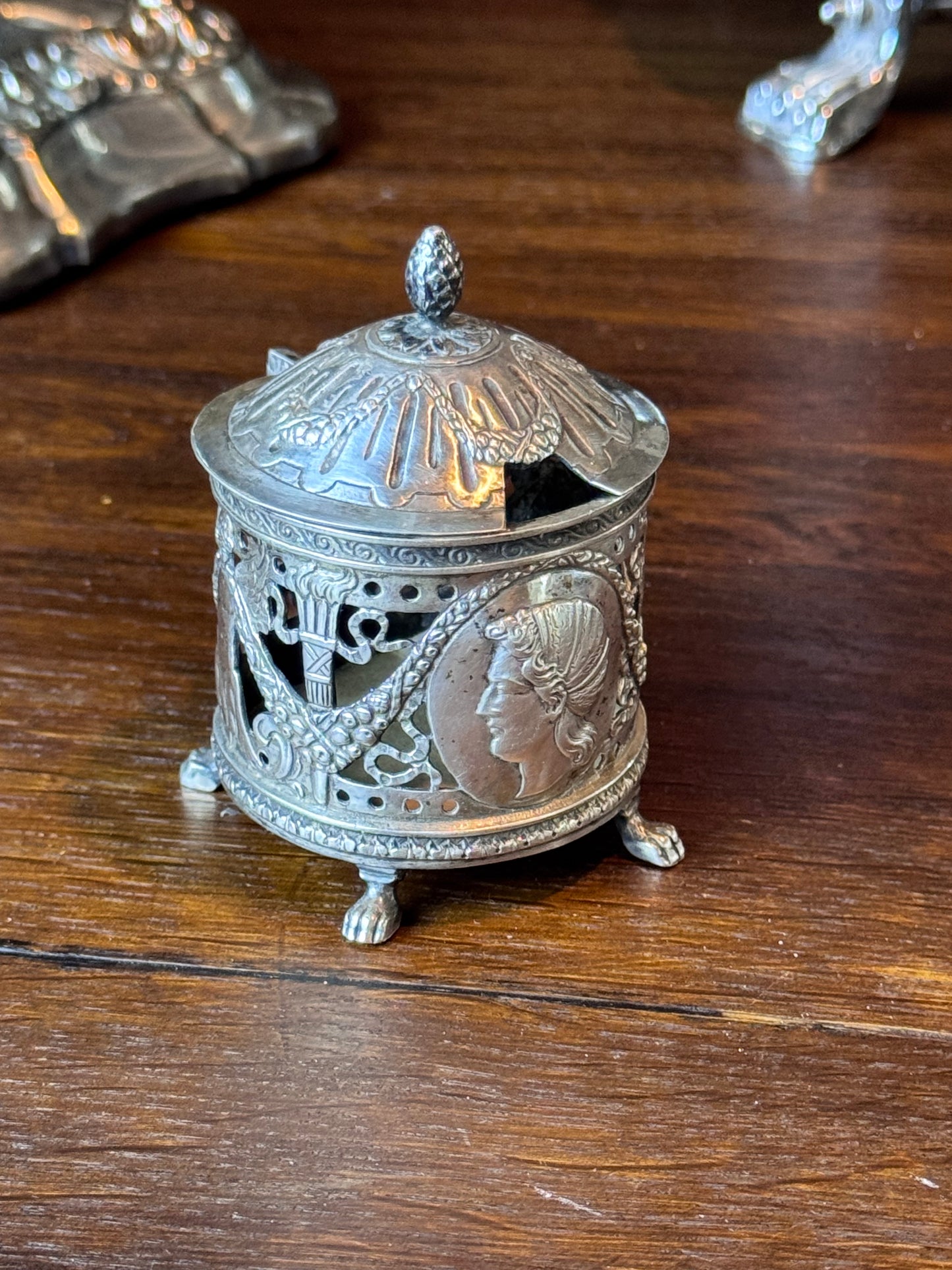 Antique Silverplate Mustard Pot Holder Case No Glass Insert Figural Footed 3”