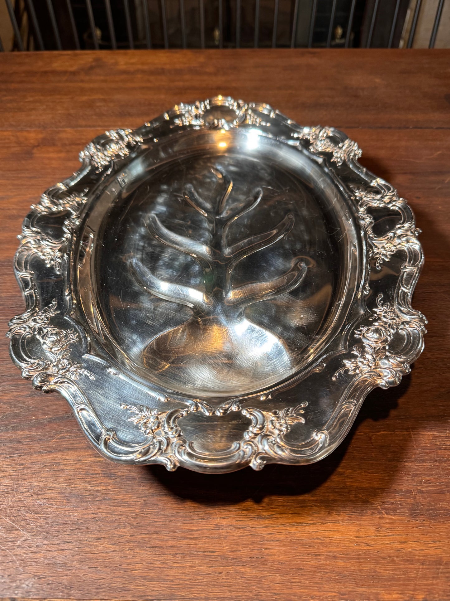 Towle Silverplate Meat Tray Repousse Rose Pattern Footed Oval 17”