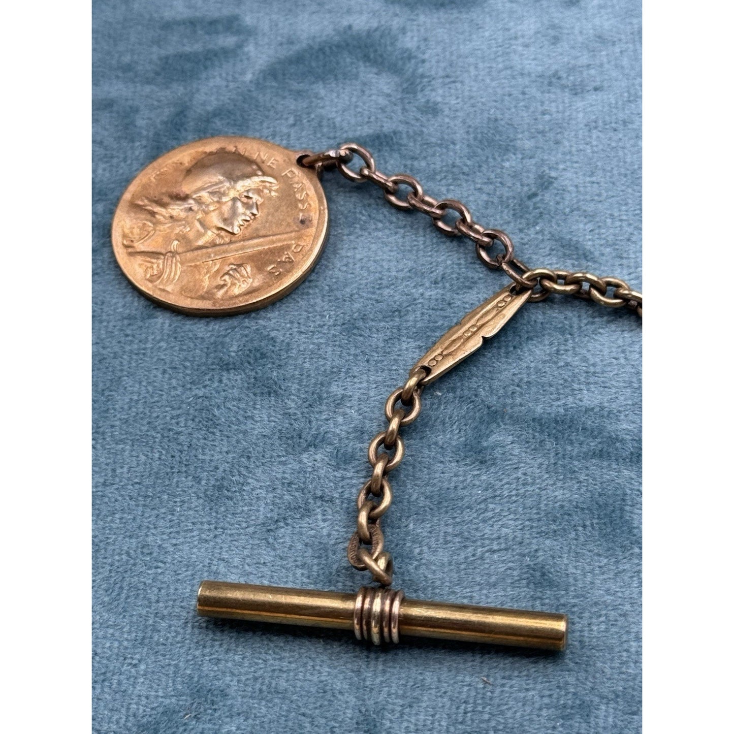 Antique Pocket Watch Chain Verdun Medal WWI 1916 France Exonumia T Bar 14.5”