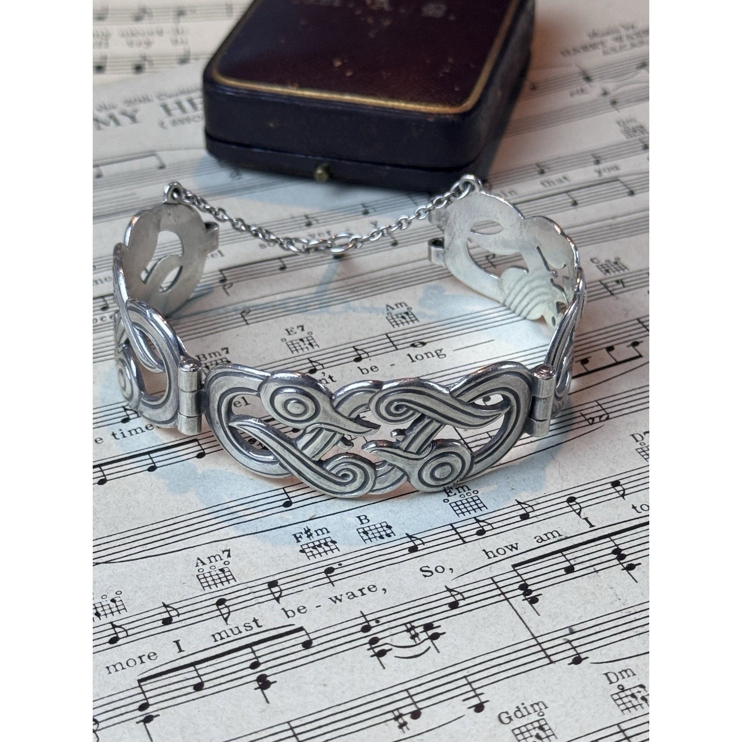 Vintage 1973 Kalevala Finland 925 Sterling Silver Eternal Turso Bracelet 6.5