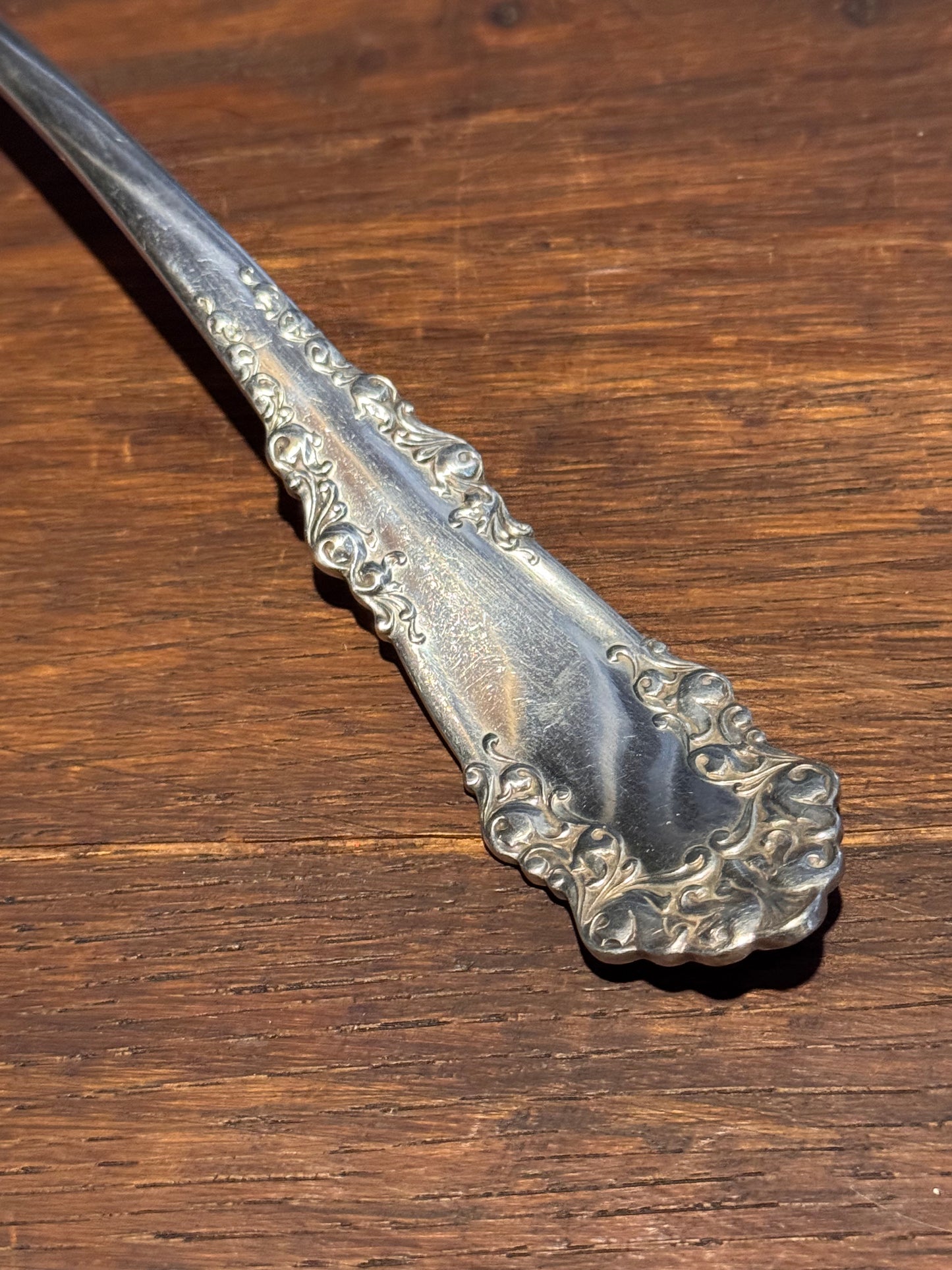 Rogers Bros Berkshire Punch Bowl Soup Ladle Silverplate 11” Ornate Handle