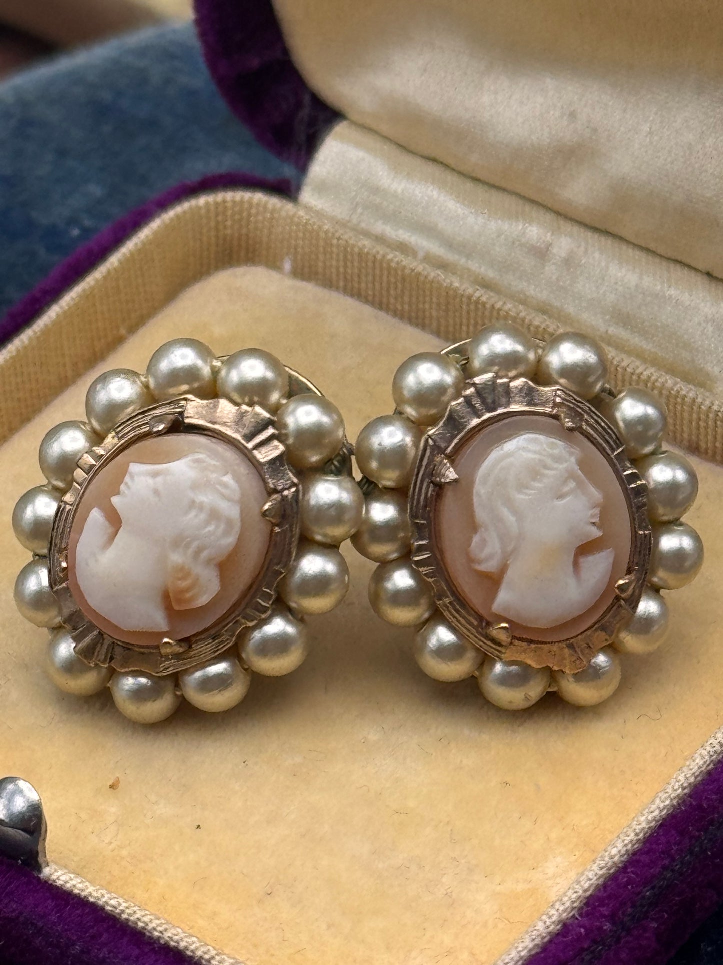 Edwardian Style Shell Cameo Earrings Faux Pearl Halo Screw Back .75”