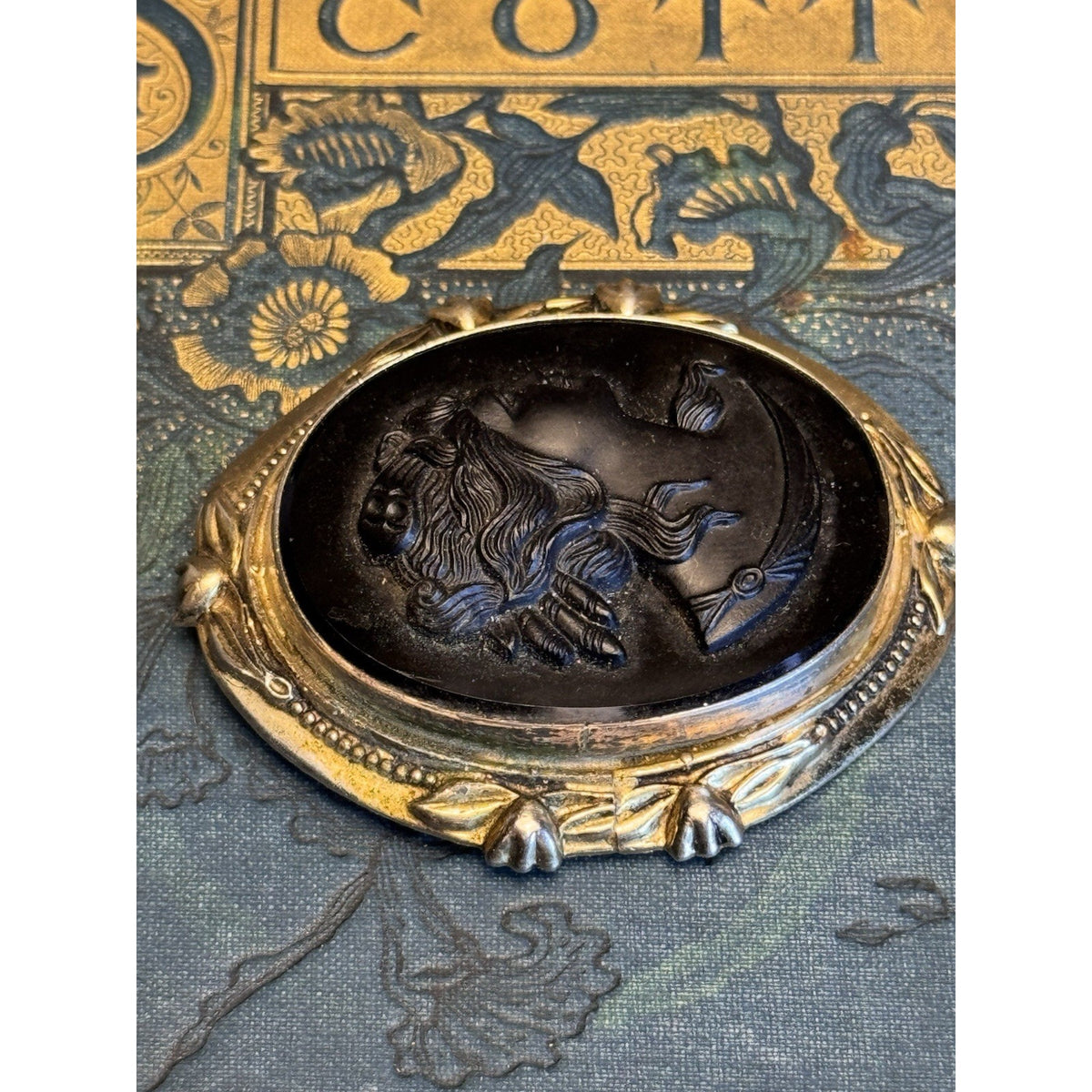 Cameo Brooch Black Glass Goldtone Floral Frame Victorian Style Vintage 2.5” x 2”