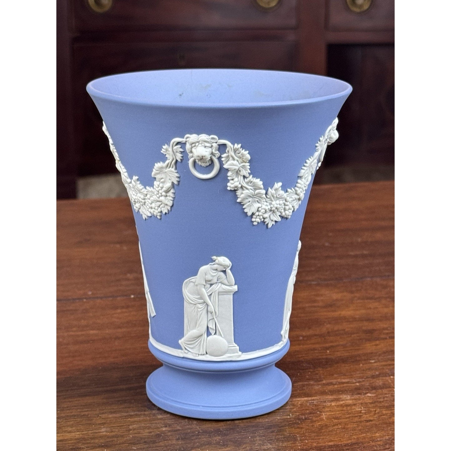 Vintage Wedgwood Jasperware Vase Blue White Classical Figures Grapevine 6” READ!