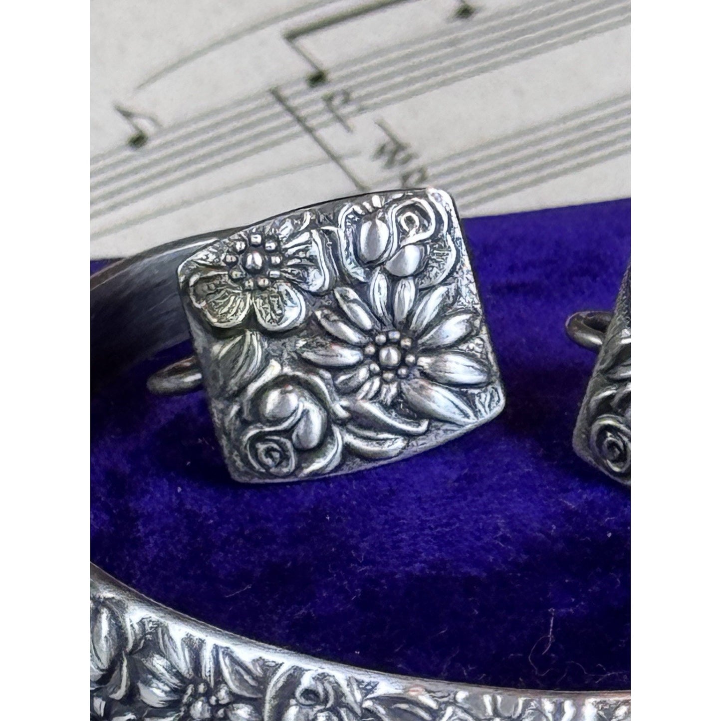 Vintage Sterling Silver Bracelet Earrings Set Contessina 1965 Floral Repoussé