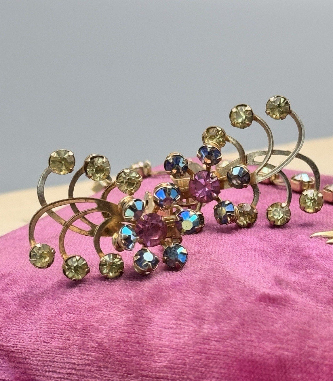 Mid Century Rhinestone Necklace Earrings Set Multicolor AB Goldtone 16”