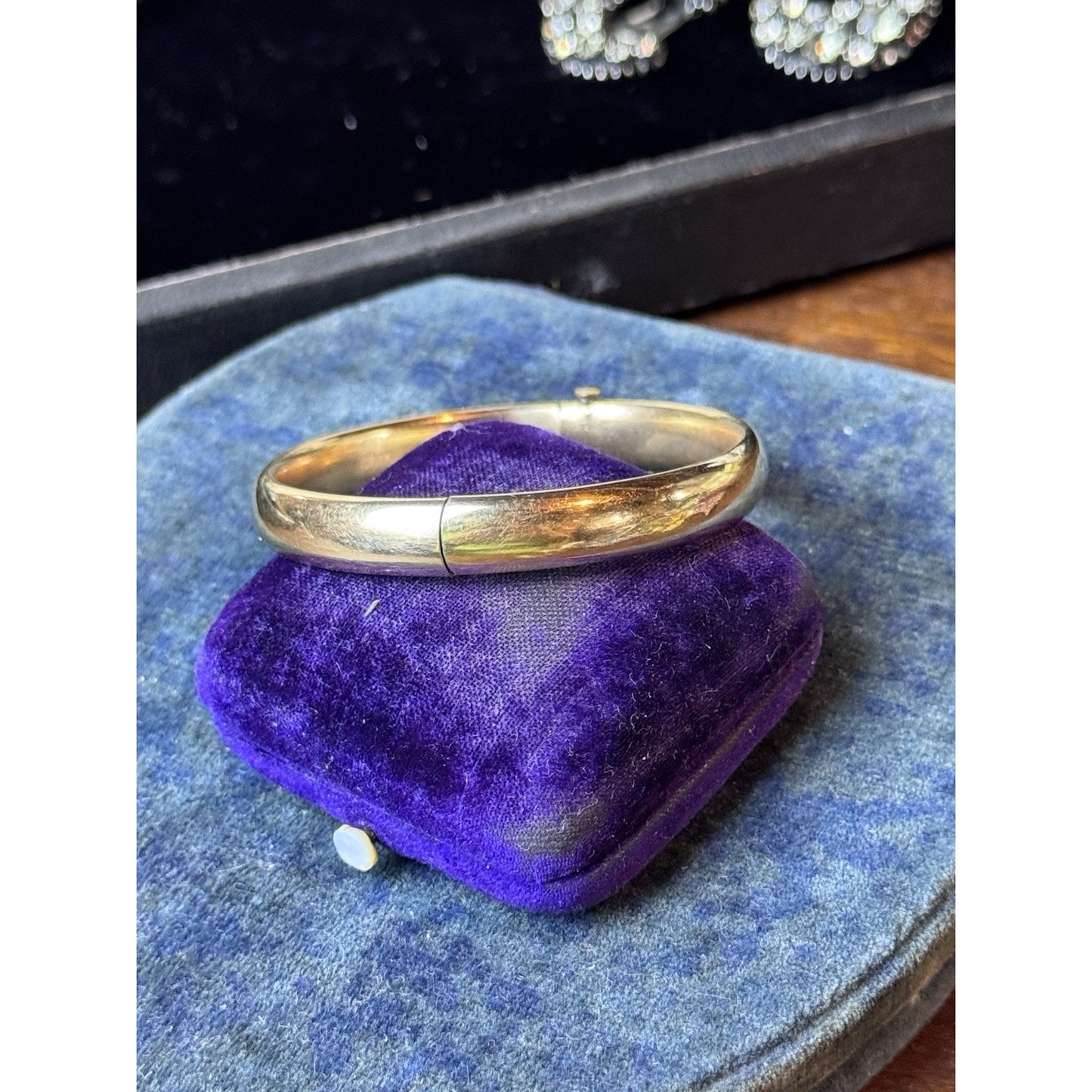 Vintage Krementz Gold Filled Hinged Bangle Bracelet Signed Fits 7” Classic