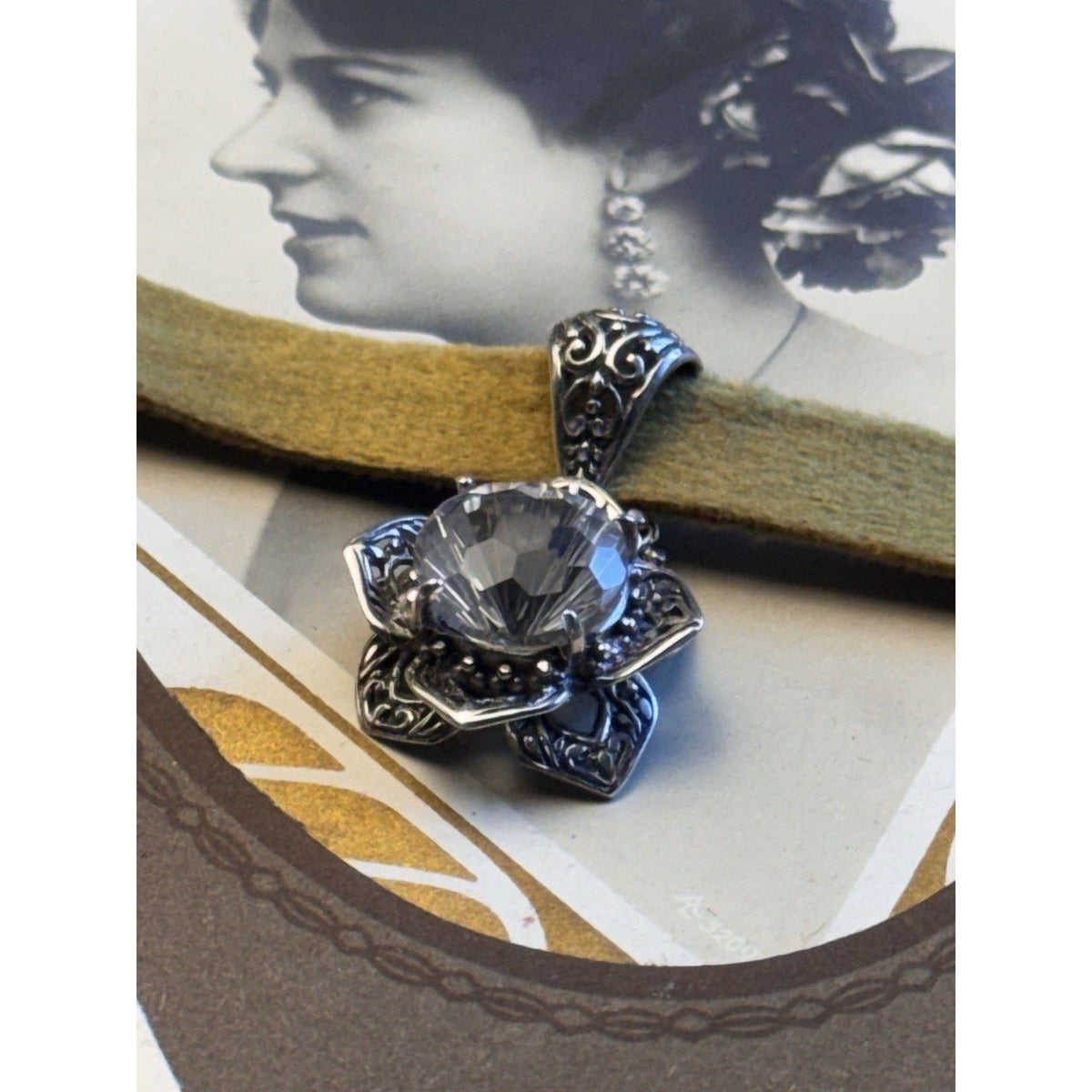 SARDA Sterling Silver 925 Floral Pendant Clear Faceted Stone Velvet Ribbon 1.5”