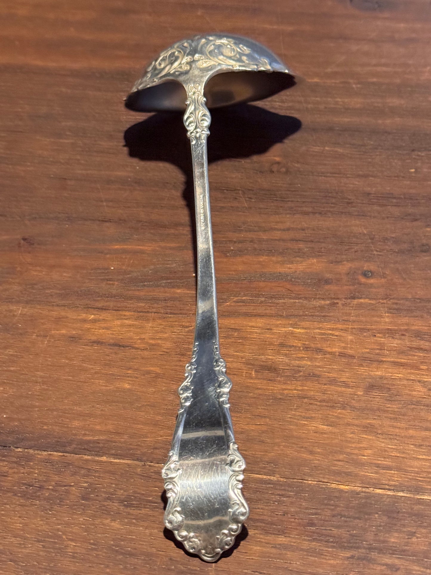Rogers Bros Berkshire Punch Bowl Soup Ladle Silverplate 11” Ornate Handle
