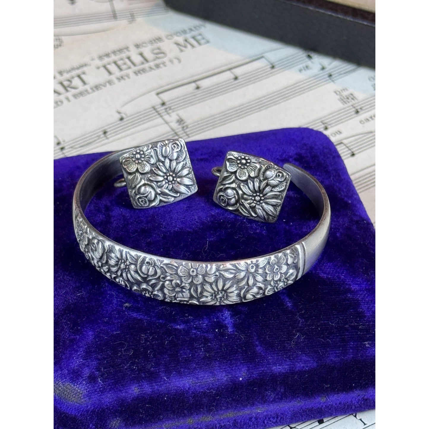 Vintage Sterling Silver Bracelet Earrings Set Contessina 1965 Floral Repoussé