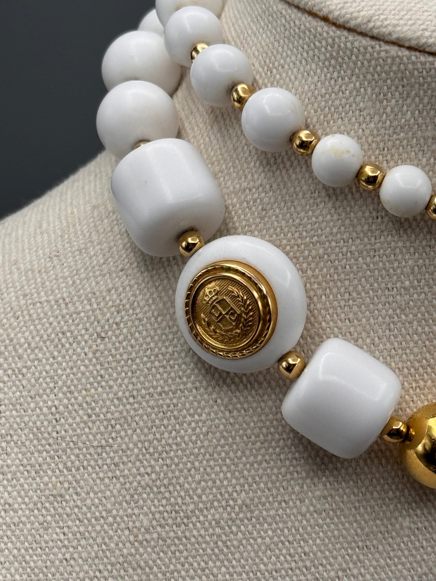 Vintage White Acrylic Beaded Necklace Goldtone Accents 26.5” 80s
