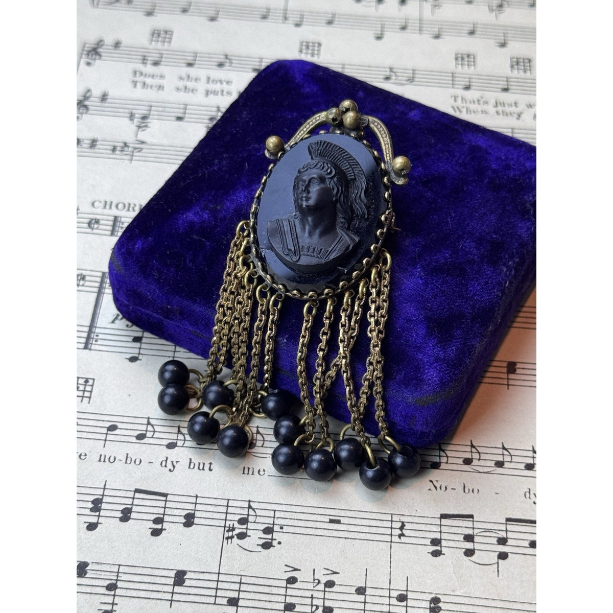 Black Cameo Brooch B Blumenthal & Co Goldtone Dangle Fringe 3.75” DAMAGED!