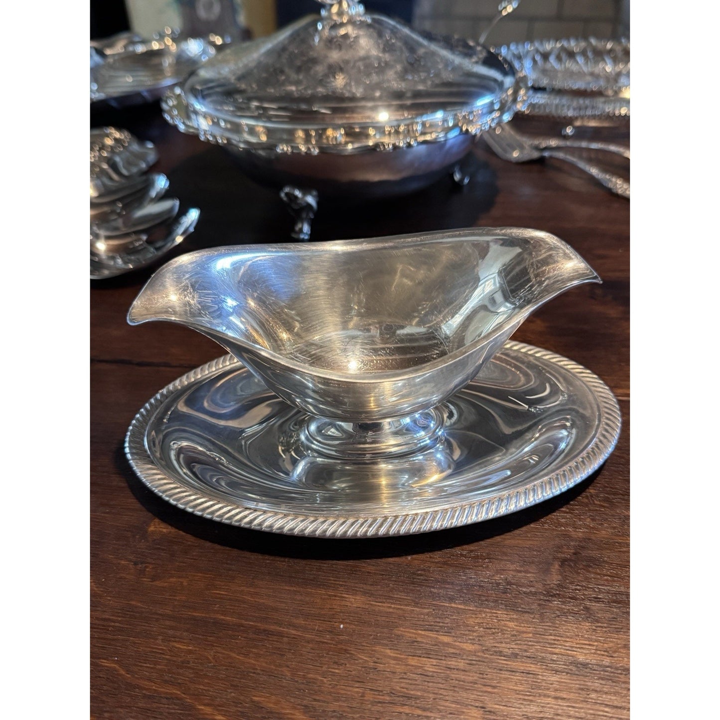 Silverplate Gravy Boat International Silver Castleton attchd Underplate Vintage