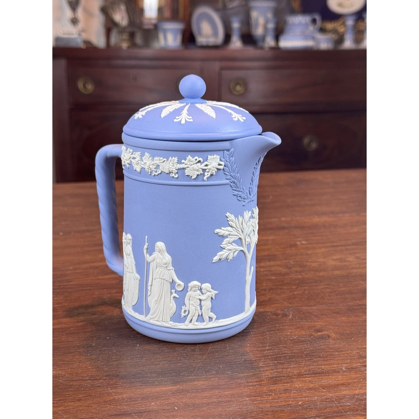 Vintage Wedgwood Jasperware Blue Dip Lidded Pitcher 6.5”