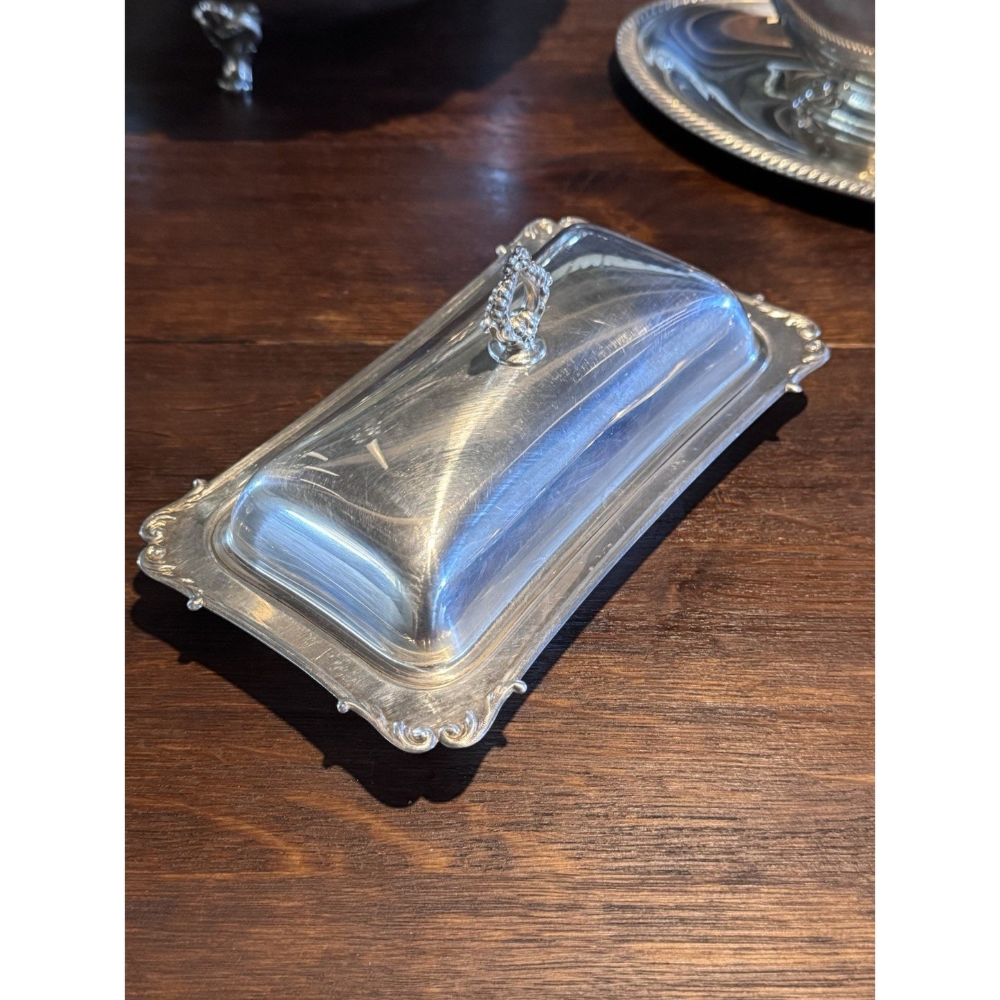 Silverplate Butter Dish Glass Insert Covered 7.5” Crescent International Silver