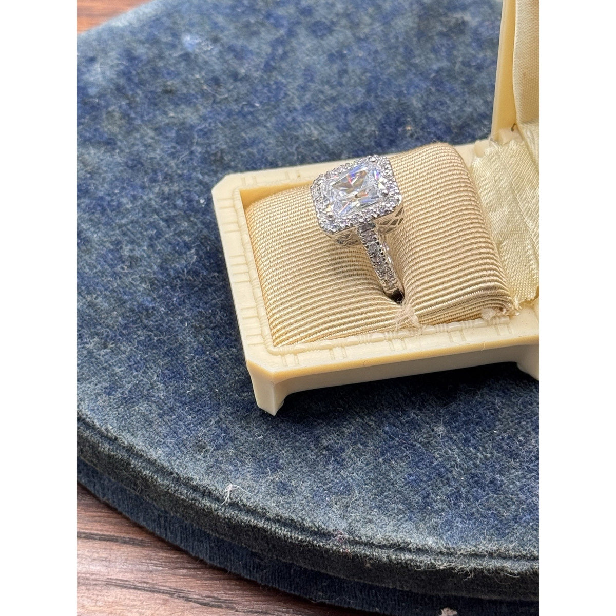 Silvertone Ring Clear Rhinestone Radiant Cut Halo Cocktail Statement Size 7