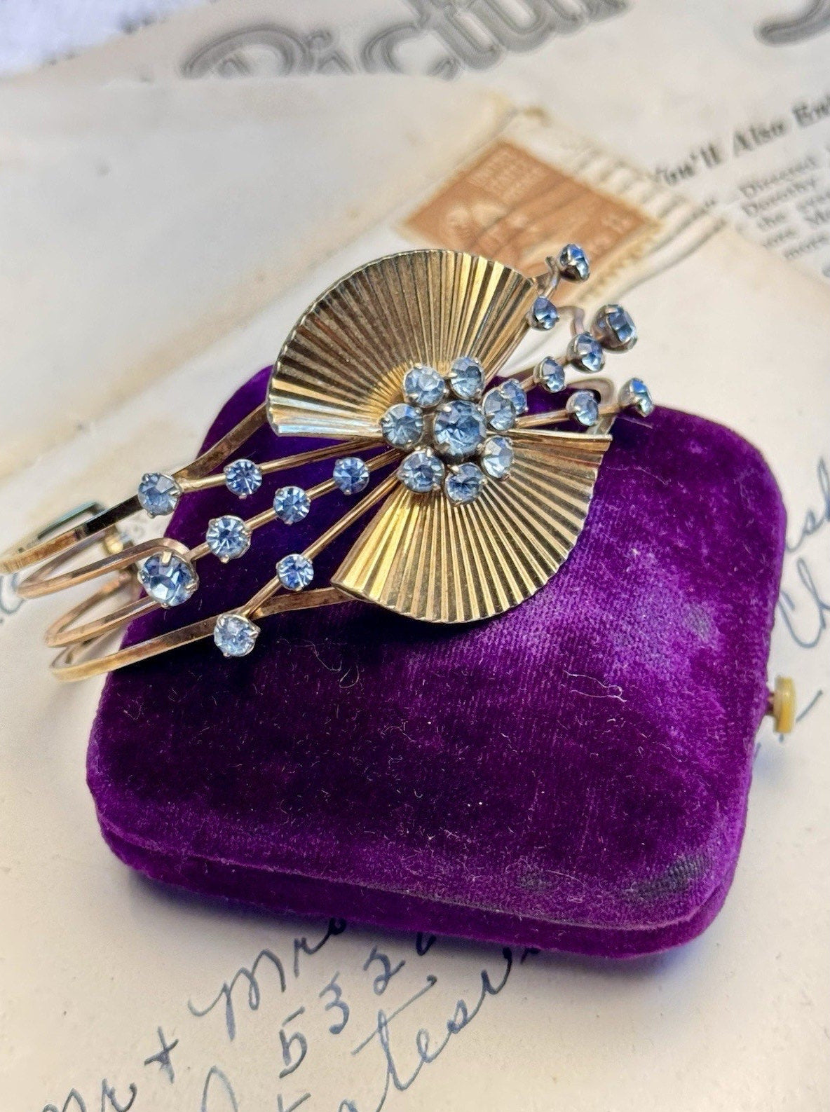 Krementz Cuff Bracelet Blue Rhinestone Goldtone Fan Mid Century Vintage 6.5”