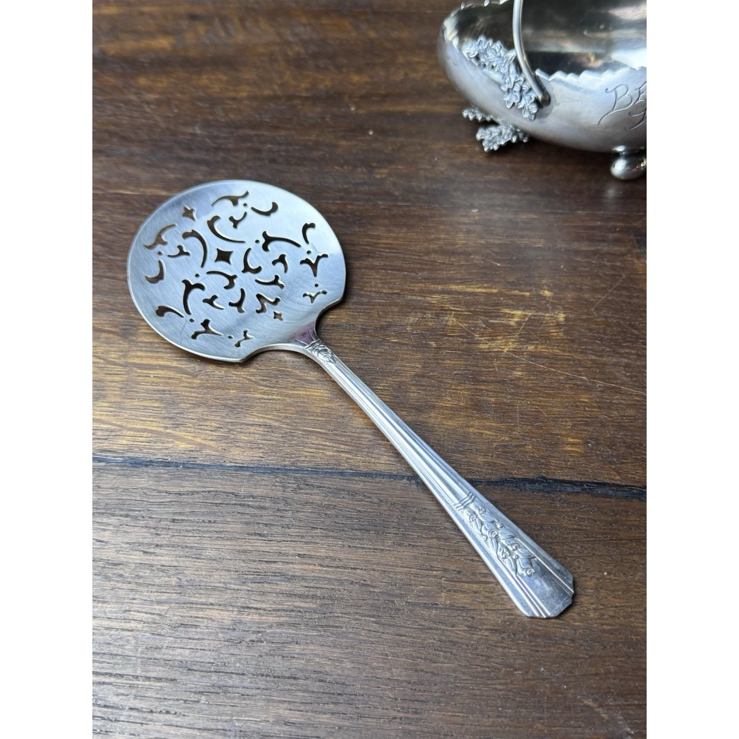 Vintage Silverplate Tomato Server Pierced Serving Spoon 7.5” Floral Art Deco