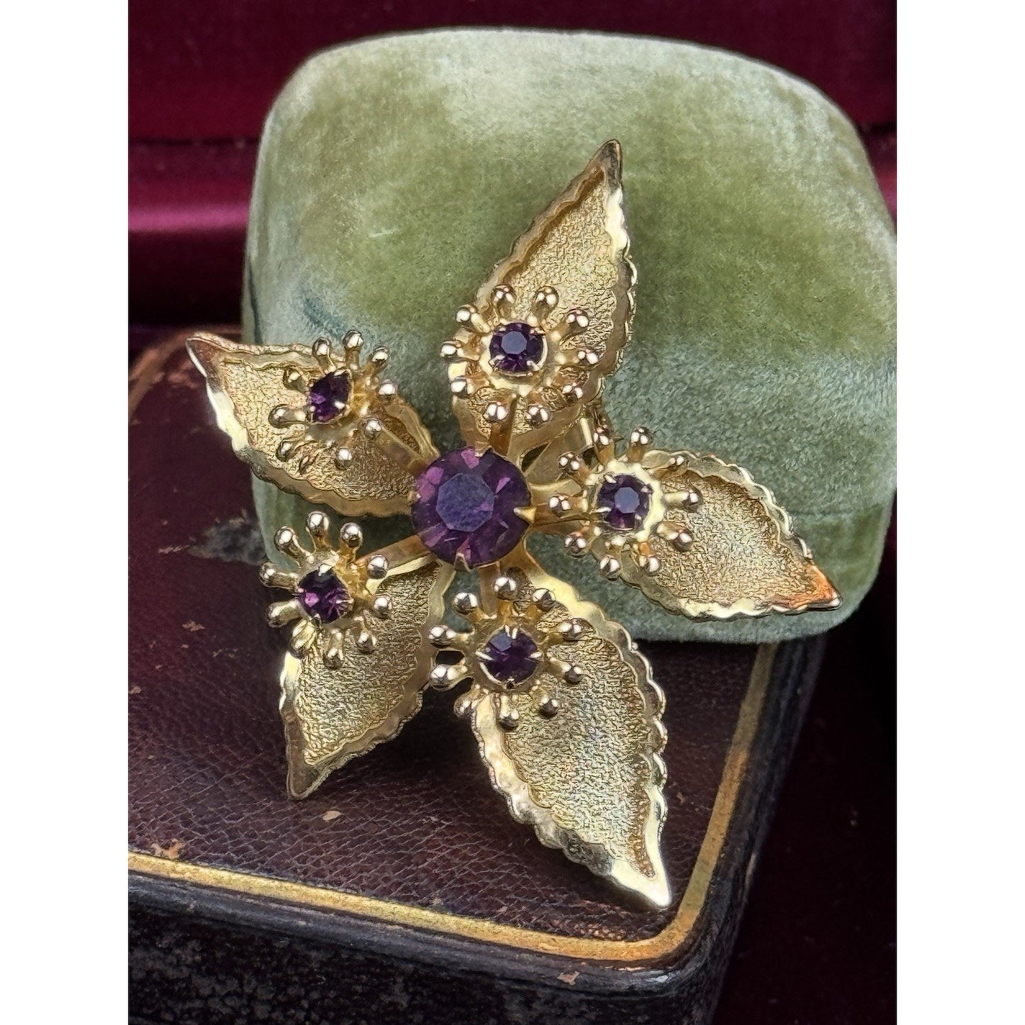 Vintage Purple Rhinestone Brooch Goldtone Flower Floral Statement Jewelry Pin 2”