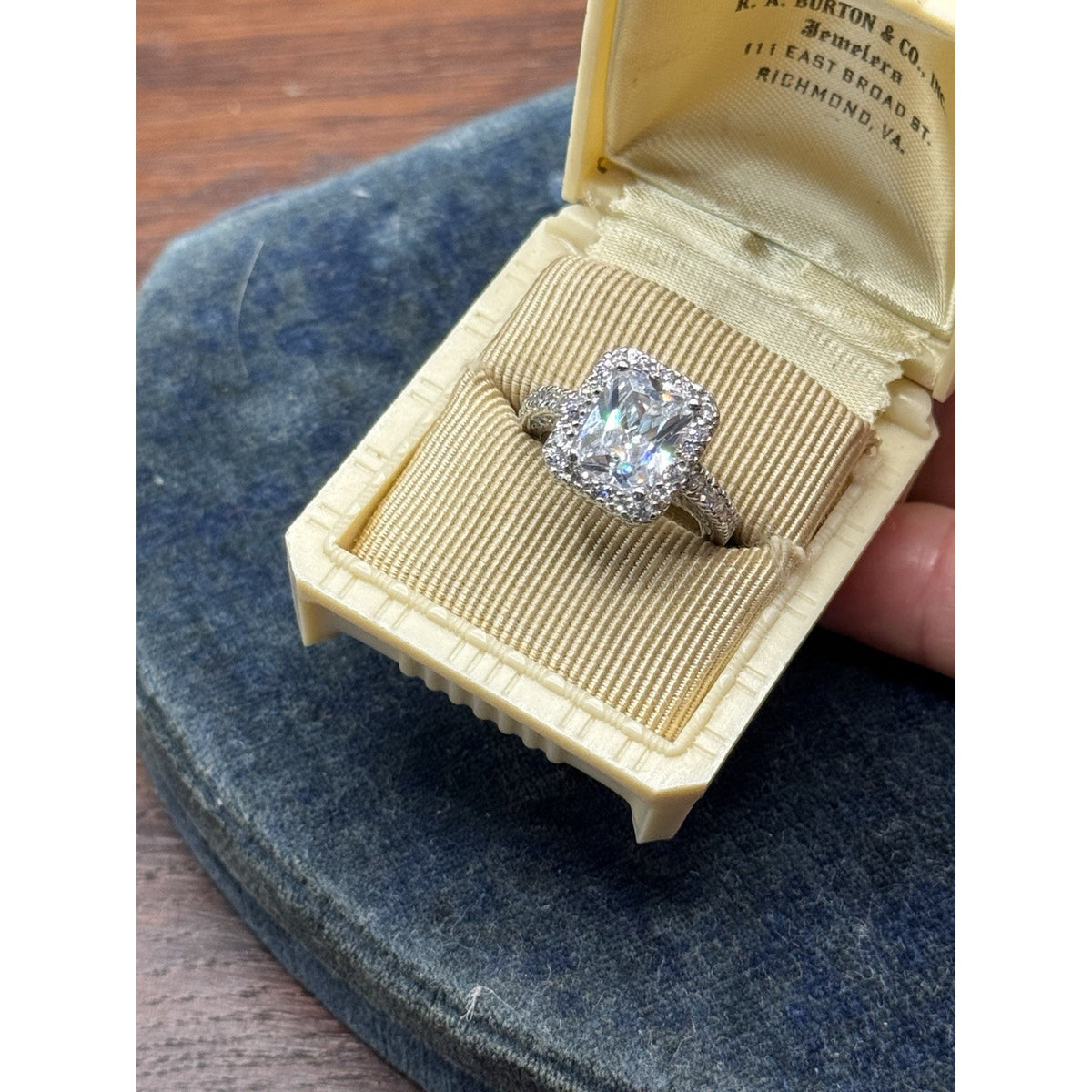 Silvertone Ring Clear Rhinestone Radiant Cut Halo Cocktail Statement Size 7