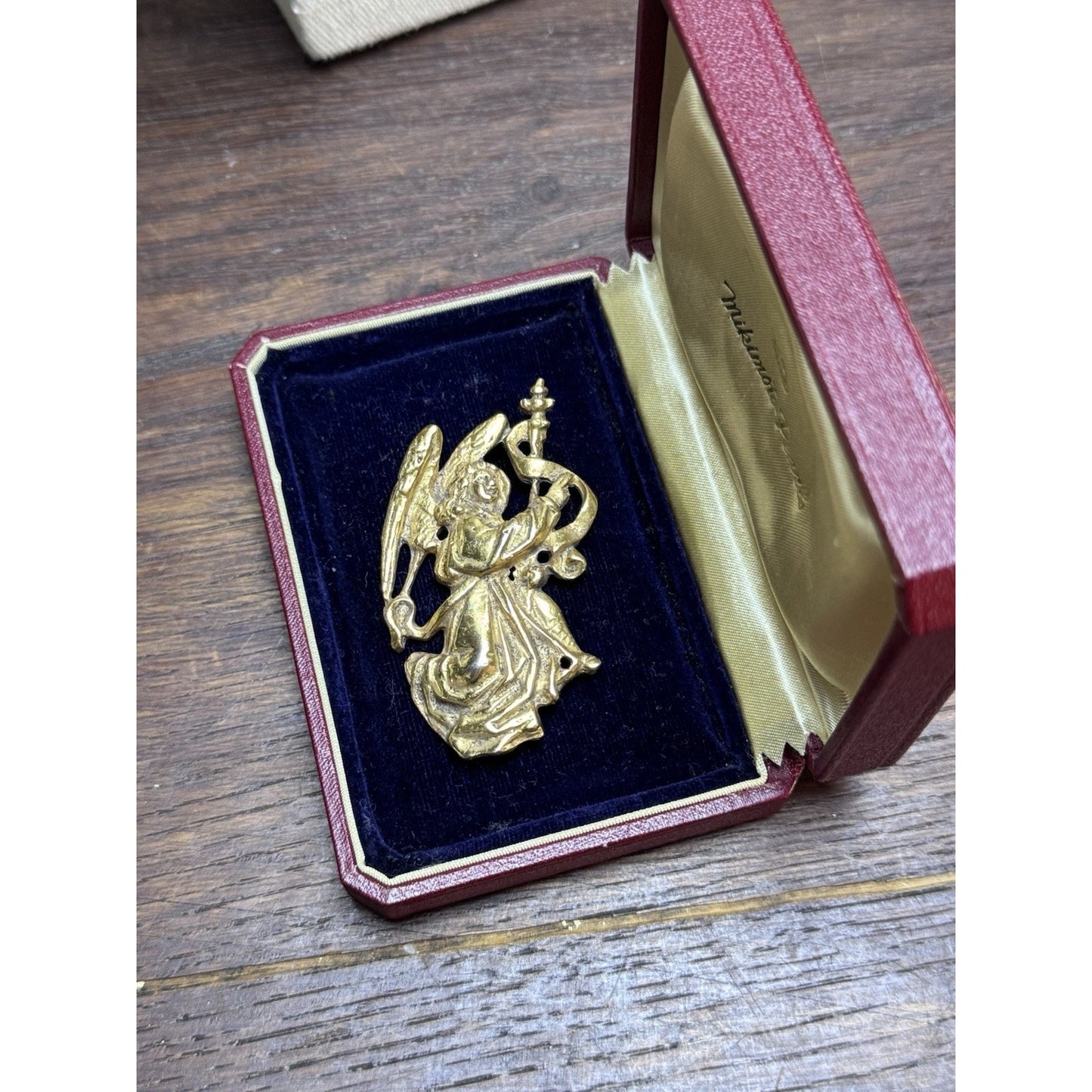 Vintage Alva Museum Replicas Angel Brooch Goldtone Figural Pin 2”