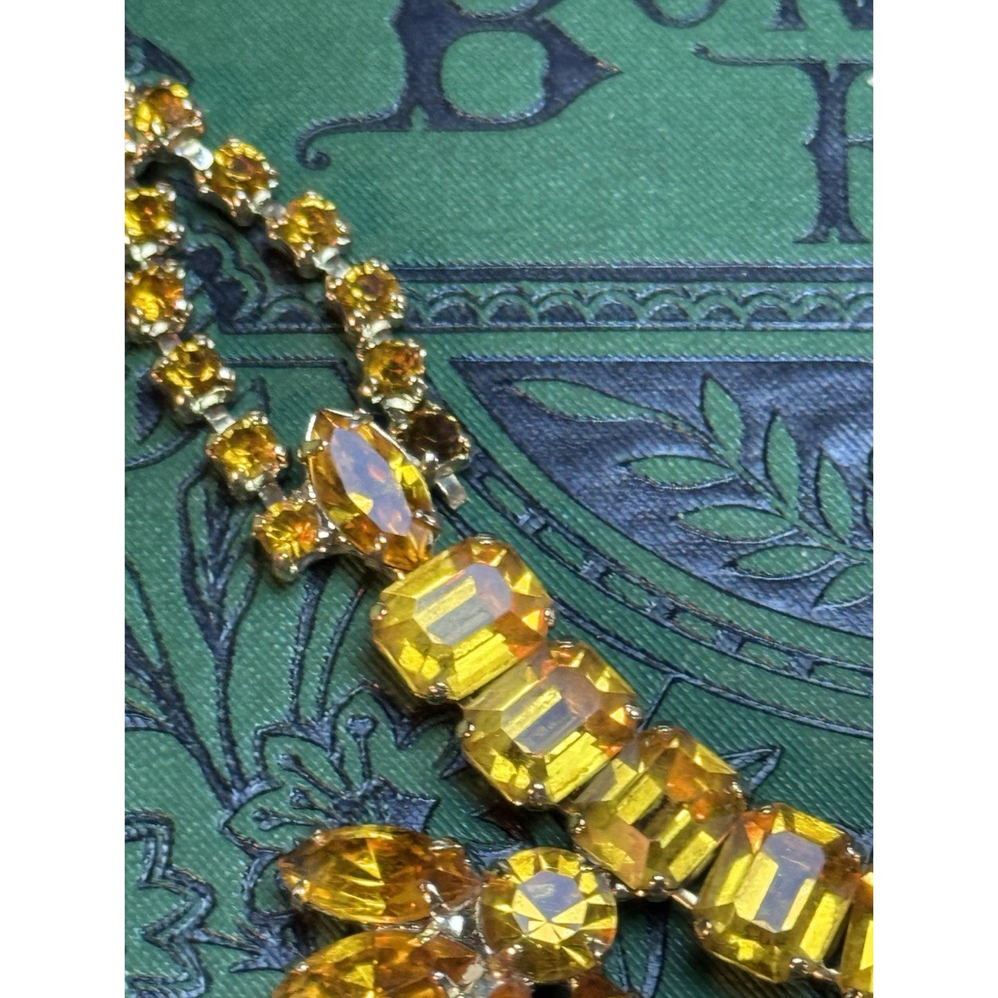Vintage Necklace Golden Tone Rhinestone Statement Bib Goldtone 14.5”