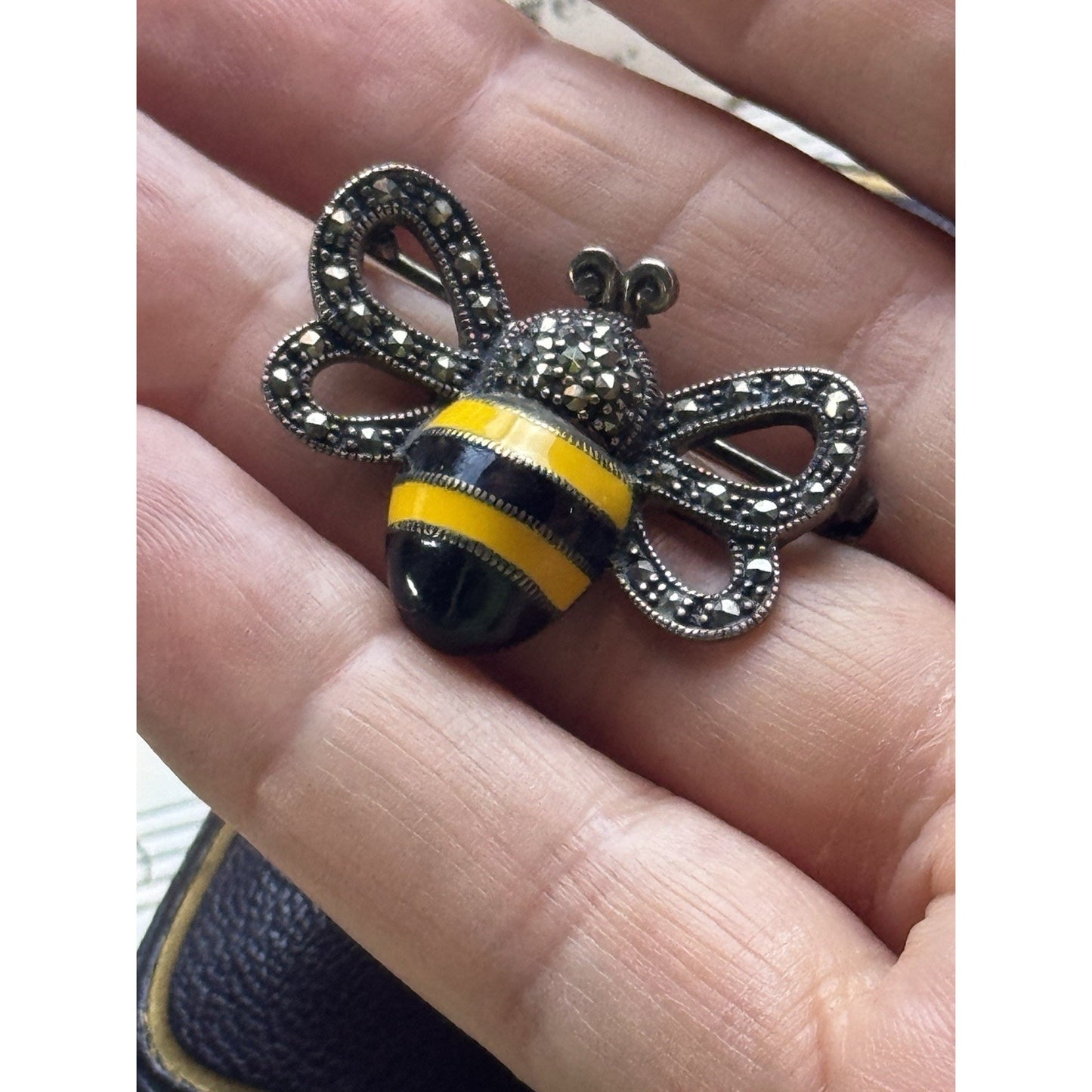 Bee Brooch Sterling Silver Marcasite Enamel 1.25” x 1” Thailand
