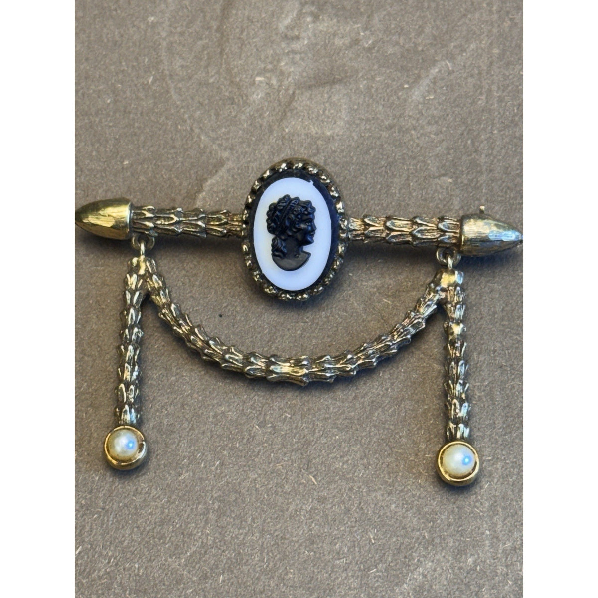Cameo Brooch Signed JEANNE Black White Goldtone Faux Pearls Vintage 2.5” x 2”