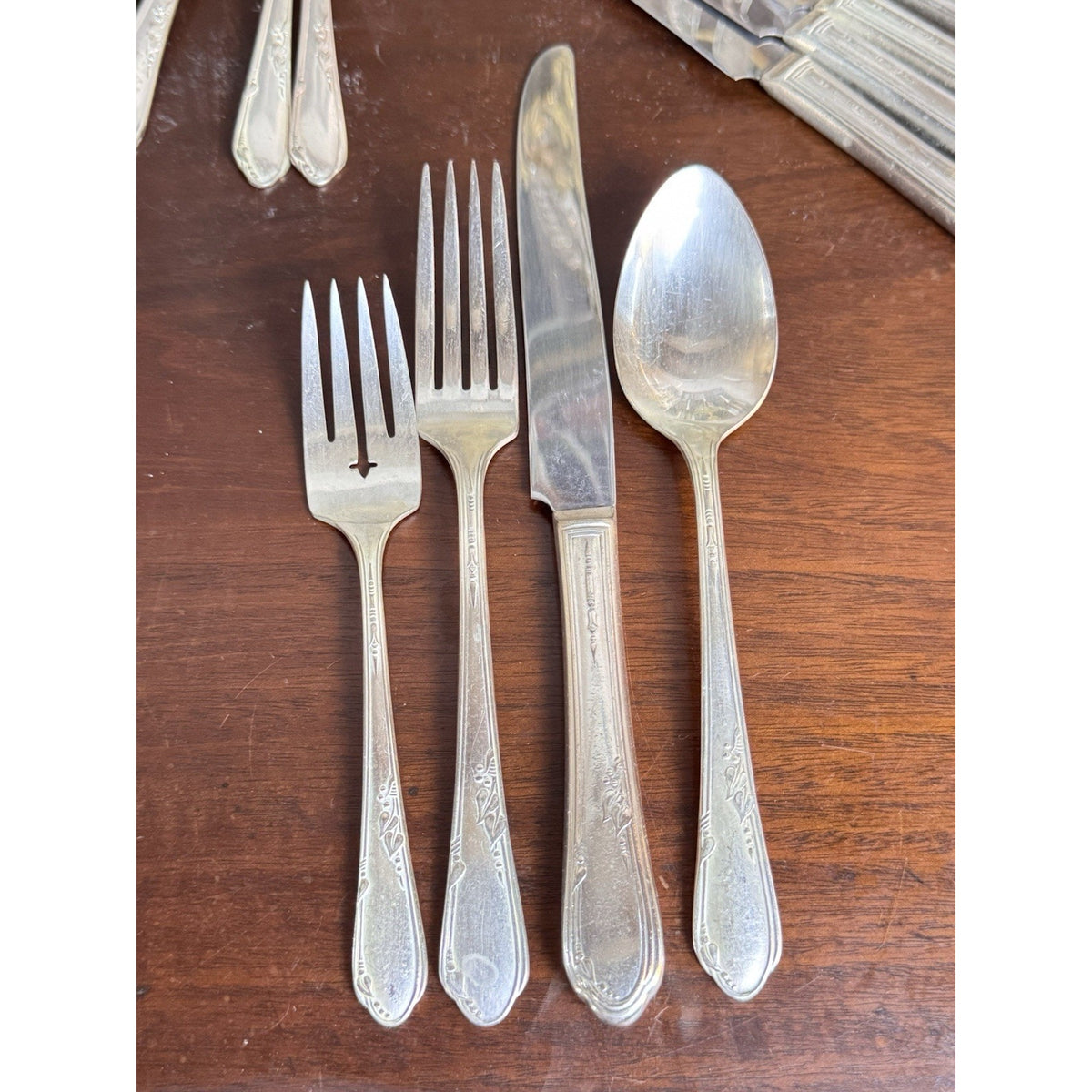 Silverplate Flatware Set Wm A Rogers Oneida 24 Pc Service For 6 Vintage 9.5”