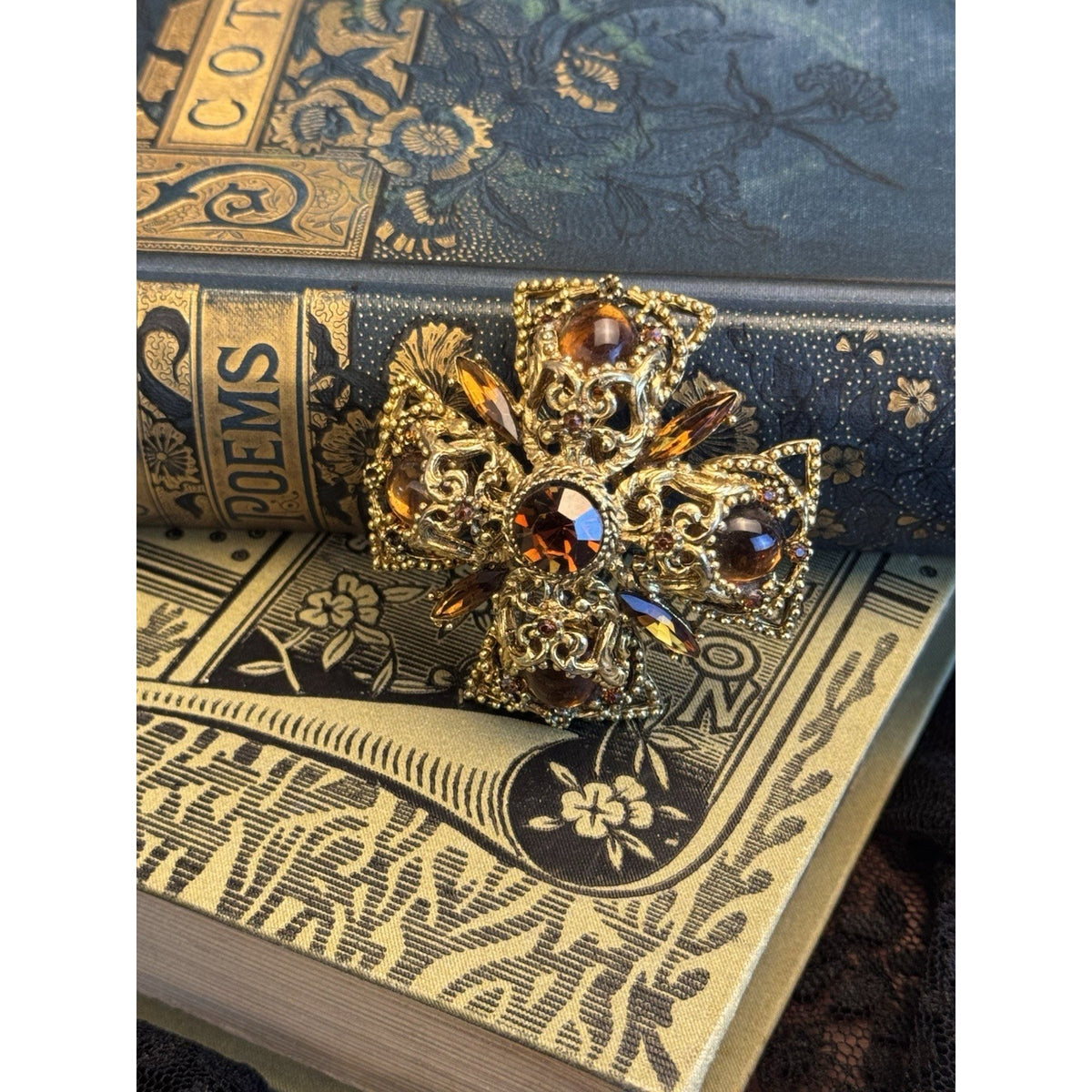 Vintage Brooch Pendant Maltese Cross Goldtone Amber Brown Rhinestones