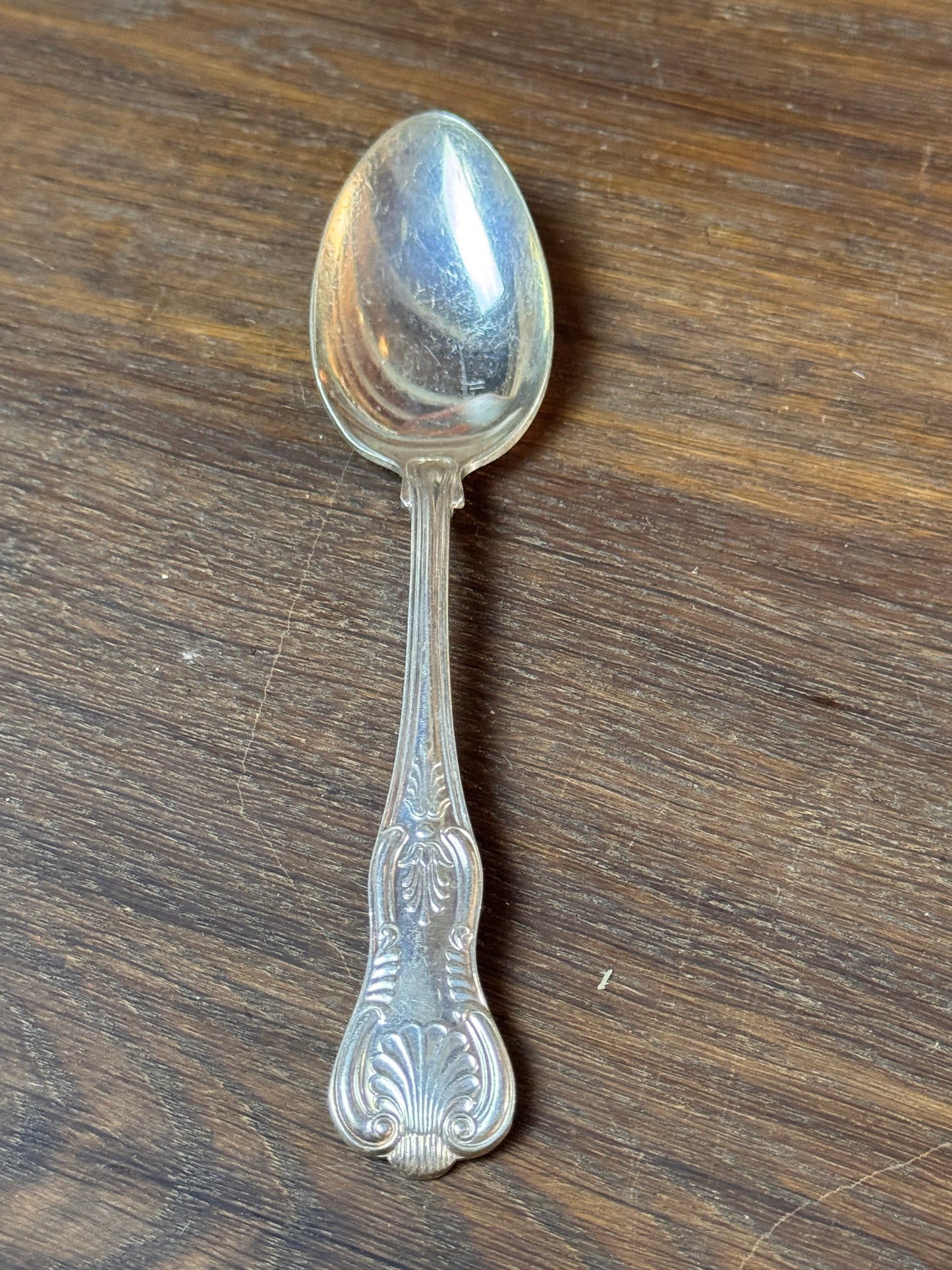 Vintage Reed & Barton Silver Plate Spoon 7” Shell Pattern