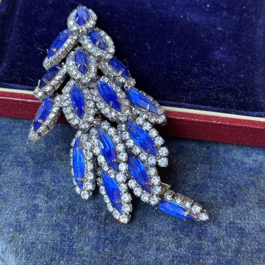 Vintage Blue Rhinestone Shoulder Brooch Articulated Dangle Spray Pin 3.5”