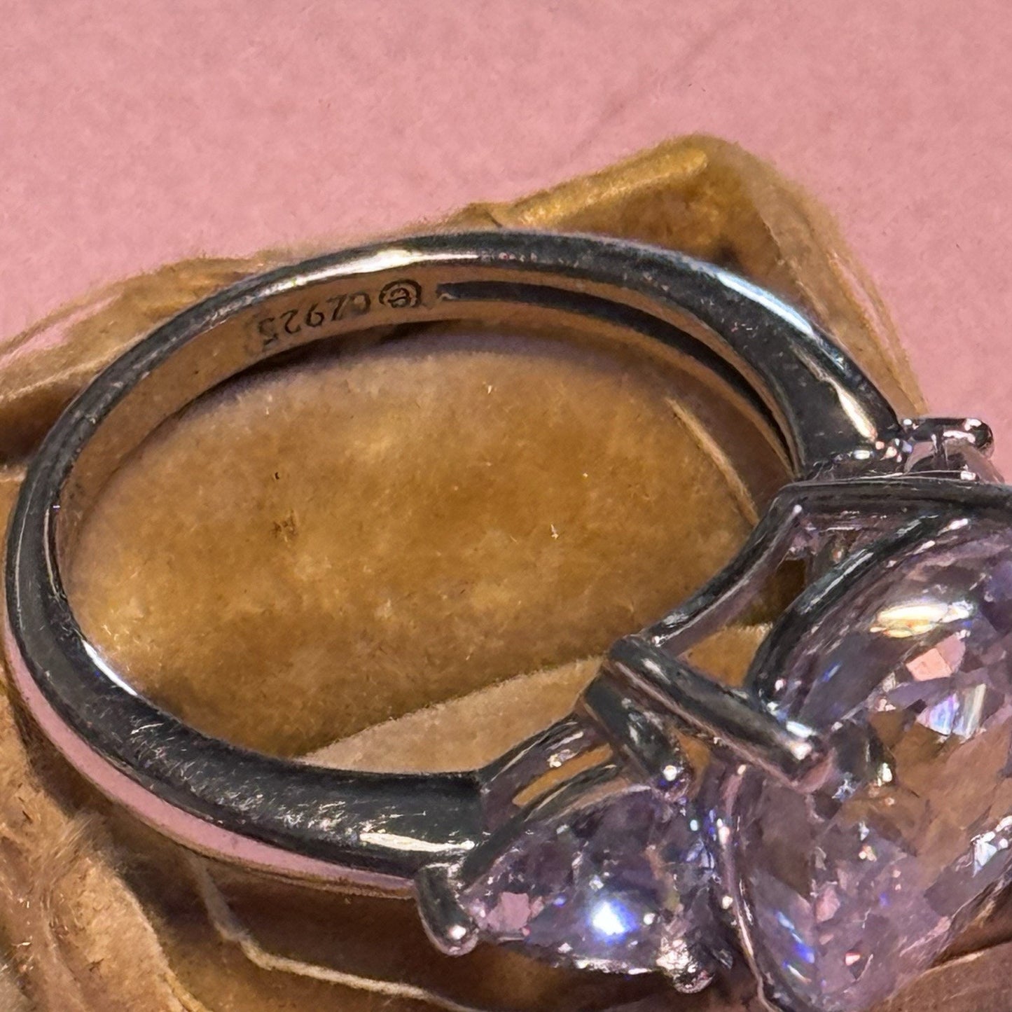 Cubic Zirconia 925 Sterling Silver Ring Size 8 VIETNAM - ESTATE FIND