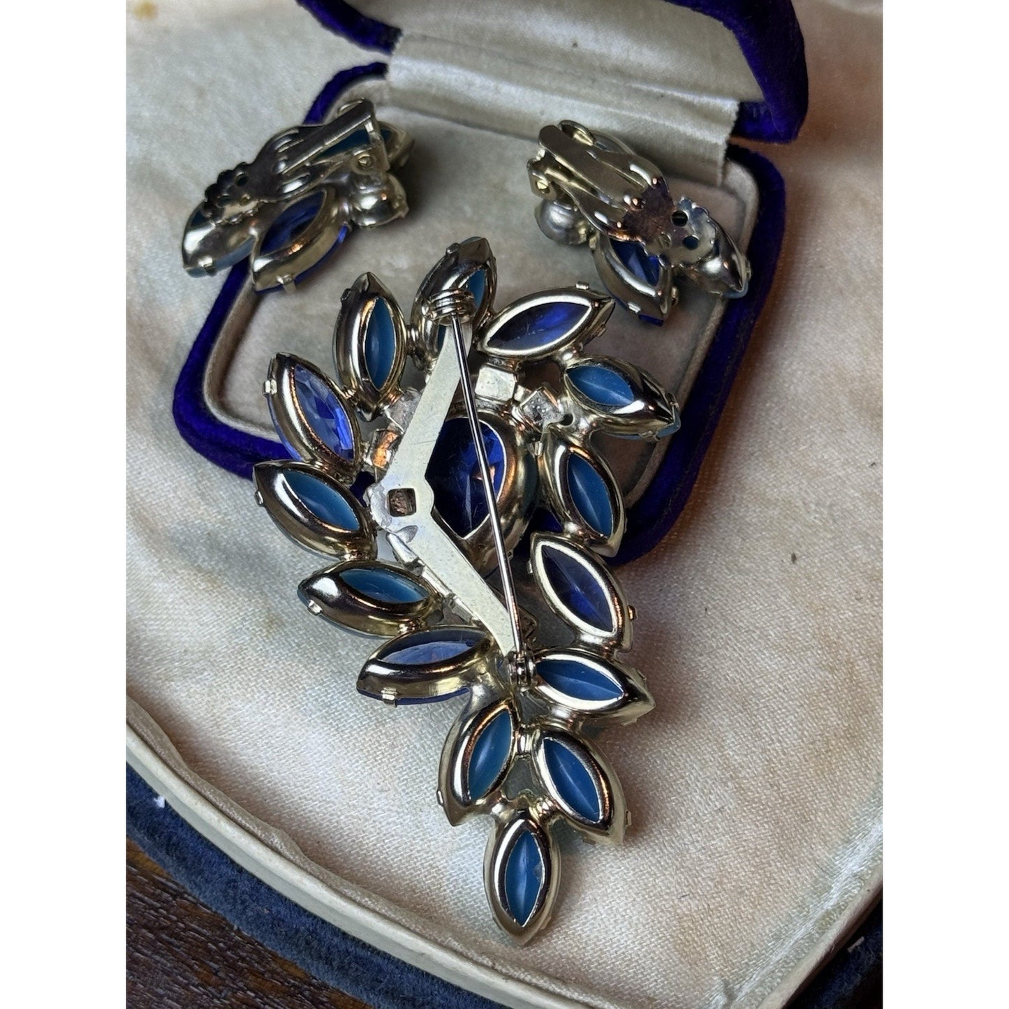 Vintage Blue Rhinestone Brooch Earrings Set Thermoset Navette Clip On