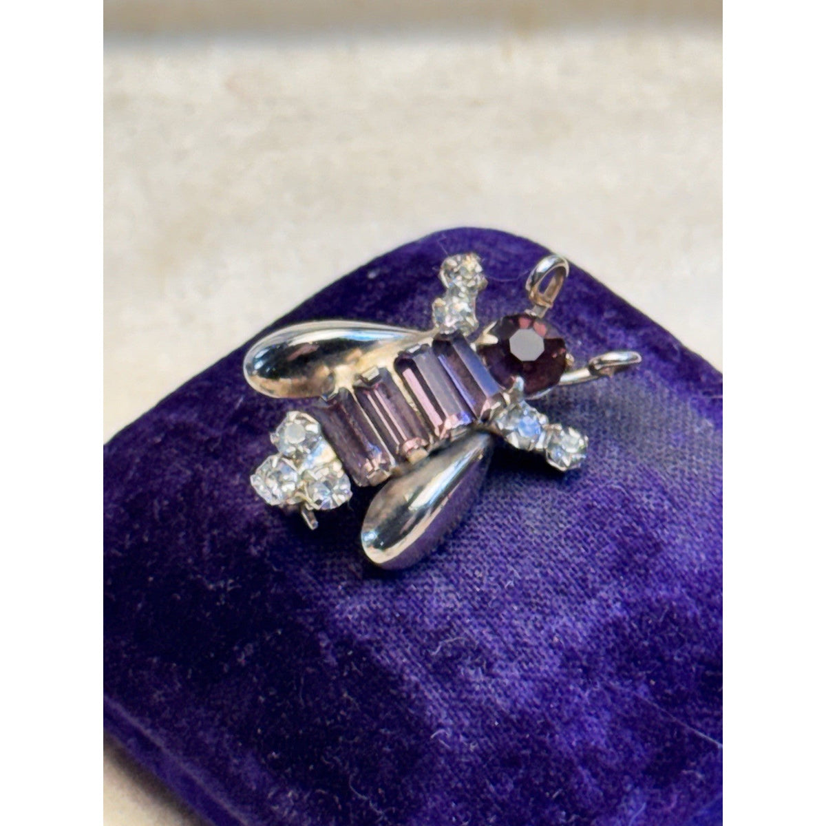 Bee Brooch Purple Baguette Clear Rhinestone Goldtone Vintage Insect Pin 1.25”