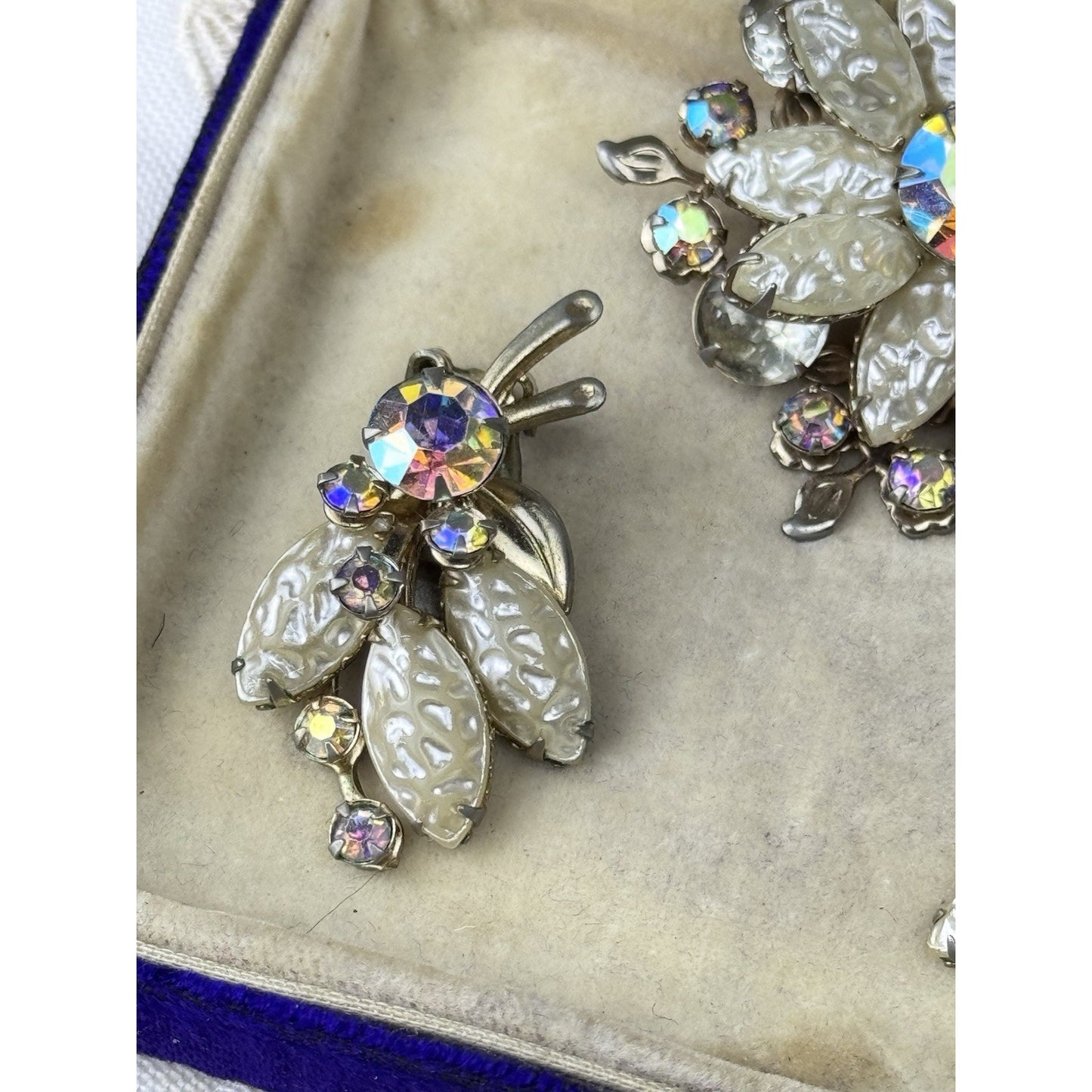 Brooch Clip Earrings Demi Parure Set Vintage Faux Pearl AB Rhinestone Floral