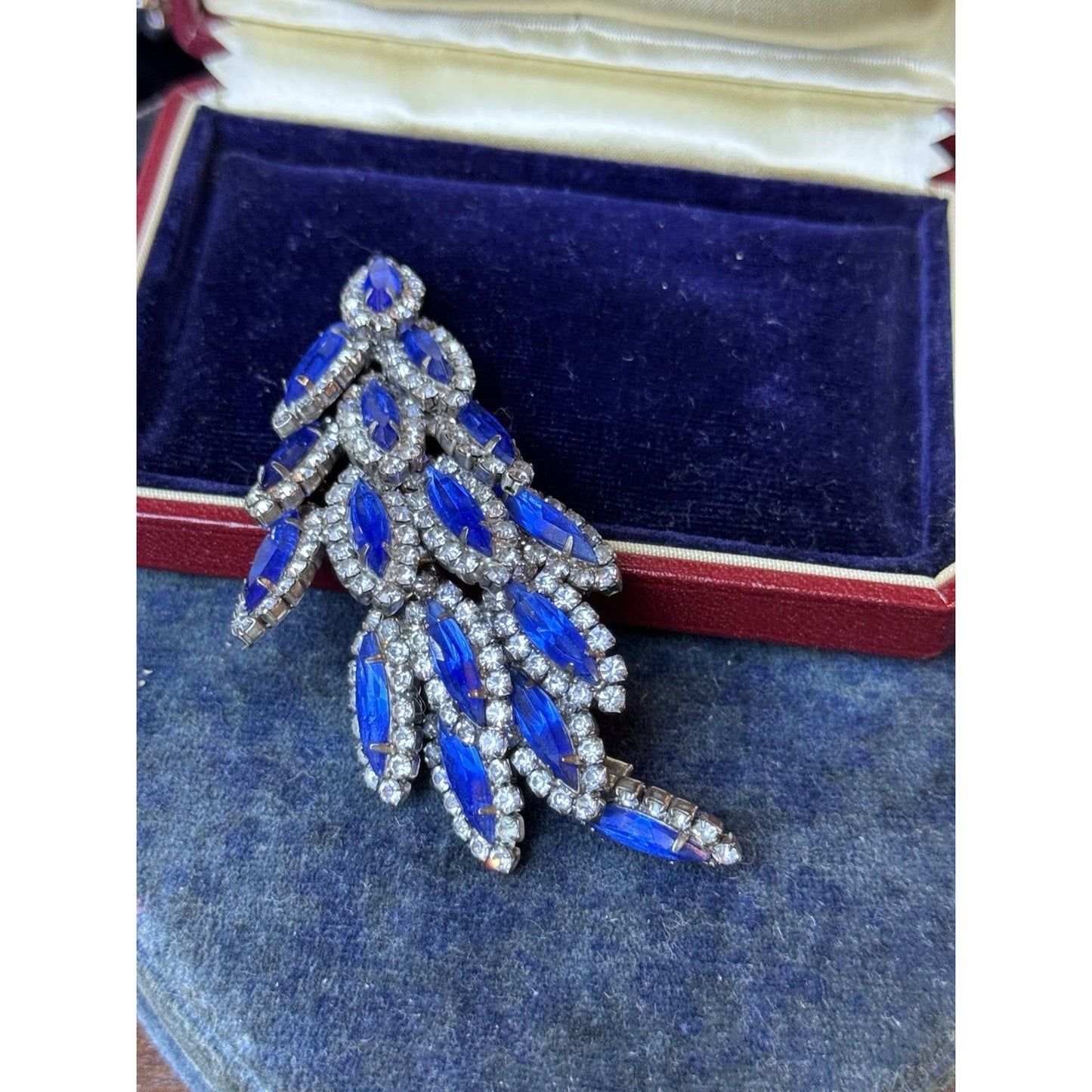 Vintage Blue Rhinestone Shoulder Brooch Articulated Dangle Spray Pin 3.5”