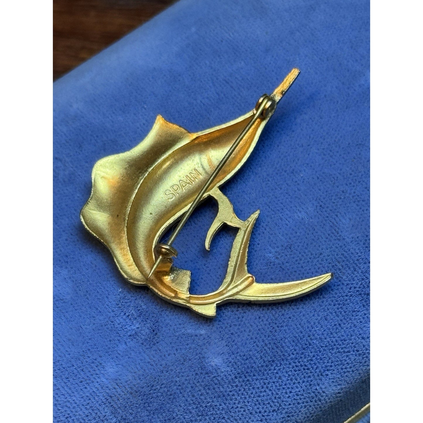 Goldtone Spain Damascene Brooch Pin Enamel Swordfish Marlin Vintage