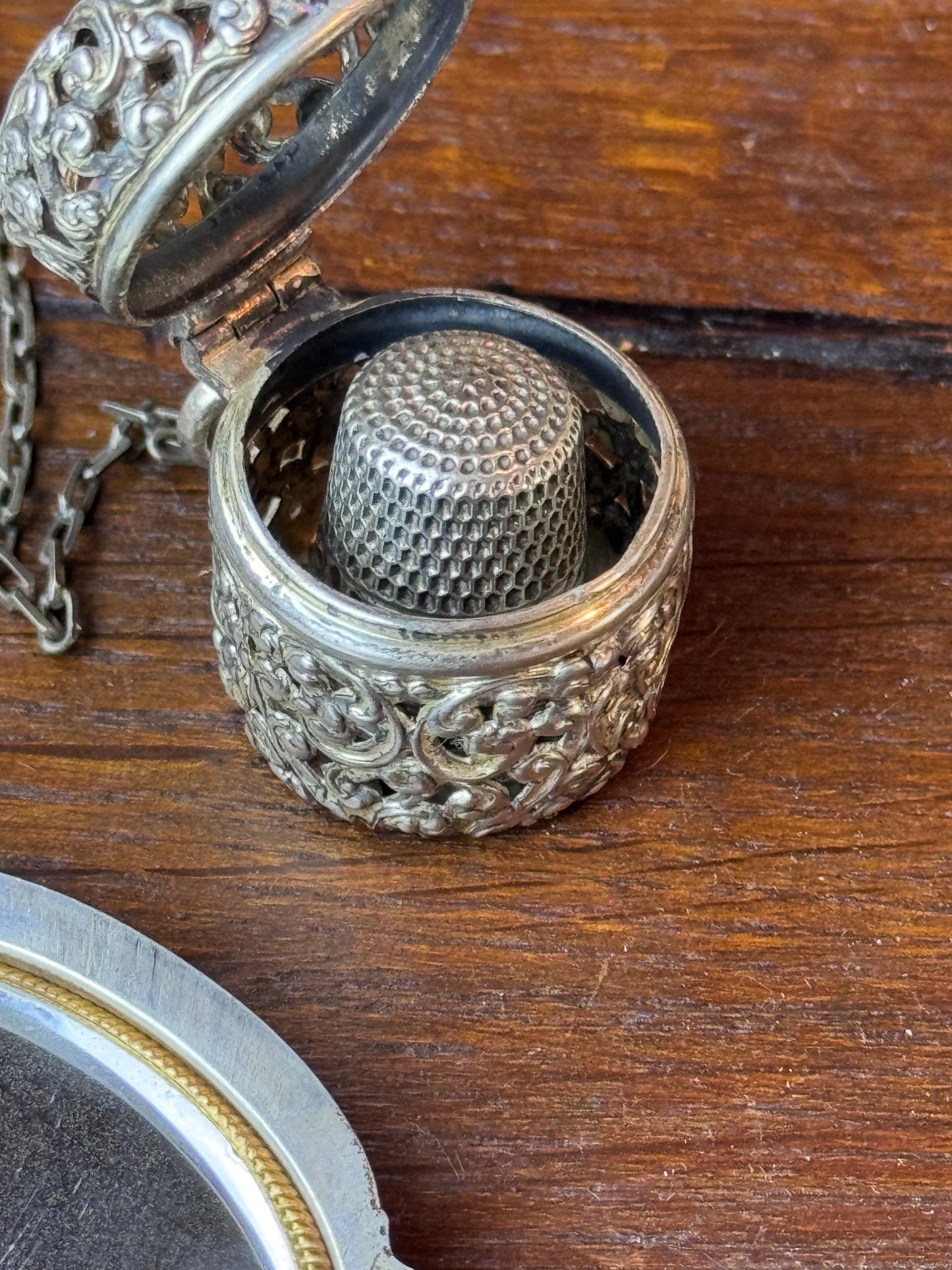 Antique Sterling Silver Chatelaine Mirror Needle Case Thimble 1911 Birmingham 8”