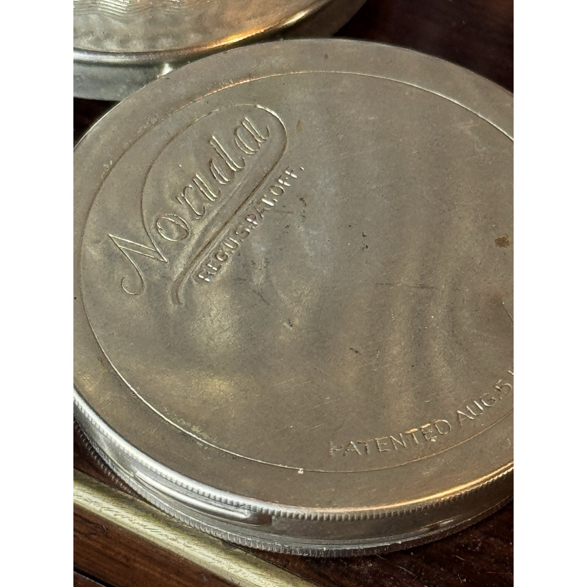 Antique Compact Norida 1924 Silvertone Powder Mirror Sifter Puff USA 2” EMPTY