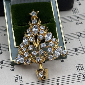 Christmas Tree Brooch Vintage Goldtone Clear Rhinestone Figural Pin 2.5” Holiday