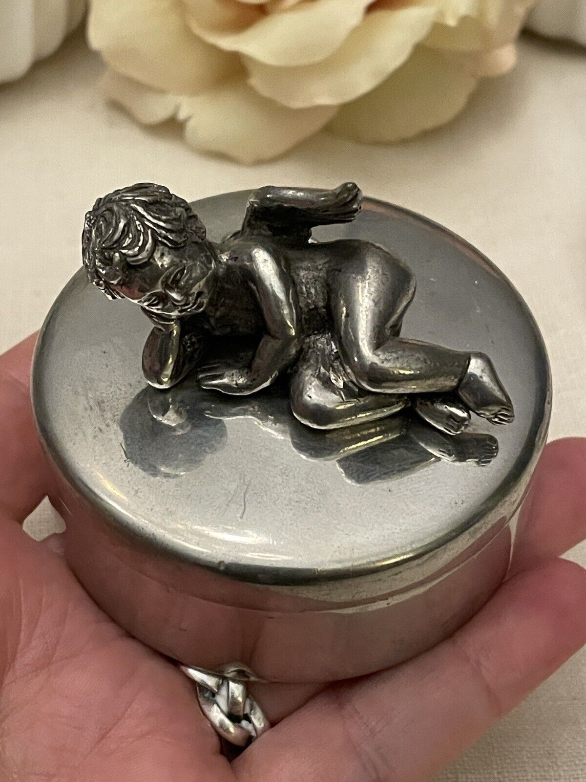 UNIVERSAL PEWTER TRINKET BOX WITH WINGED CHERUB / ANGEL HOLDING BIRD