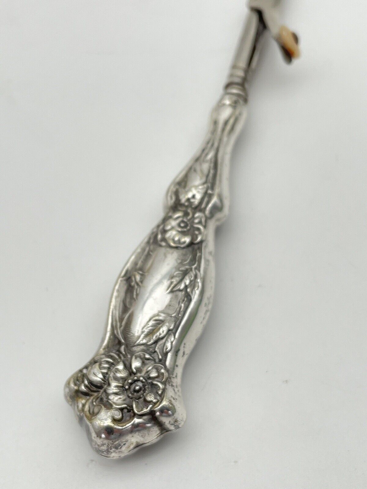 Antique Victorian Hair/Mustache Curler Curling Iron Silver Handle 7 7/8 Floral