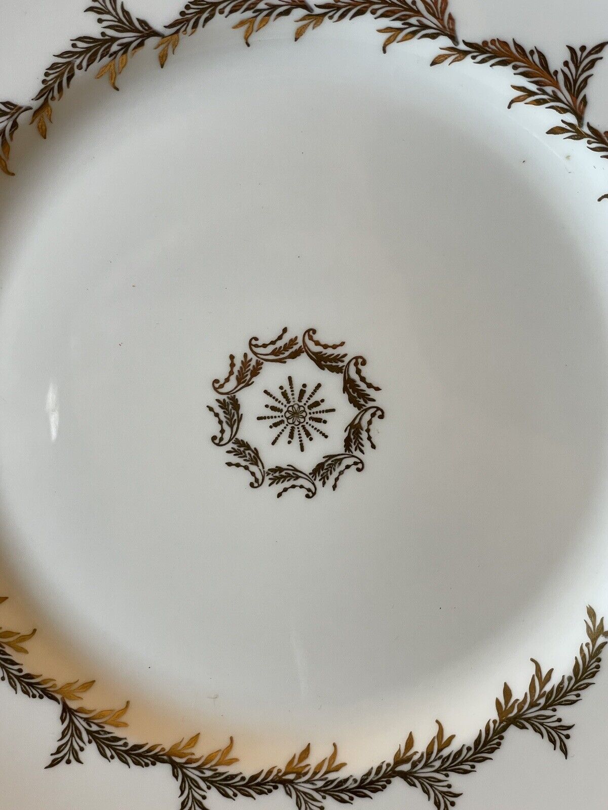 6 Royal Tuscan England GOLDEN REGENCY Dinner Plates Fine Bone China Circa 10.5”