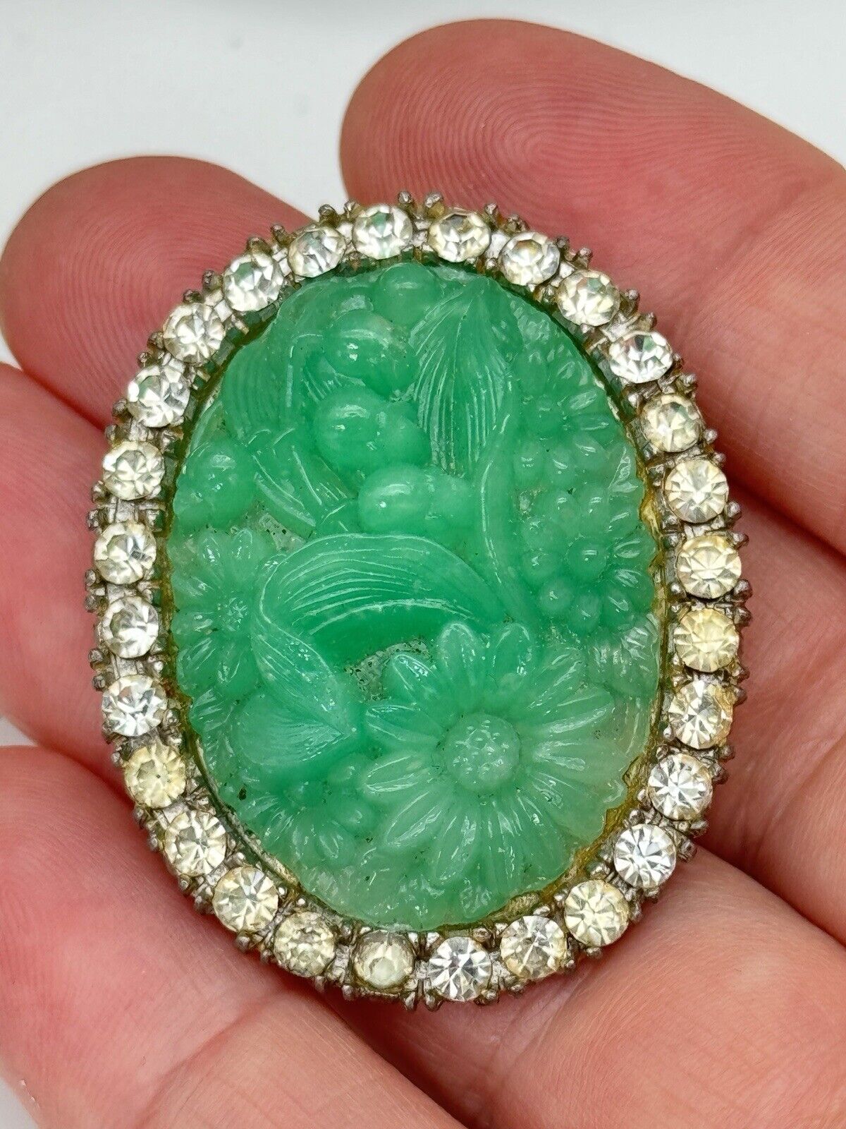 VINTAGE Faux Jade Pendant Brooch Rhinestone Accents Resin