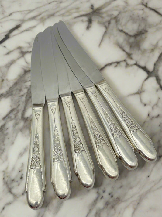 6 *WM Rogers & Son* 1941 PRISCILLA / LADY ANN Dinner Knives Silverplate IS